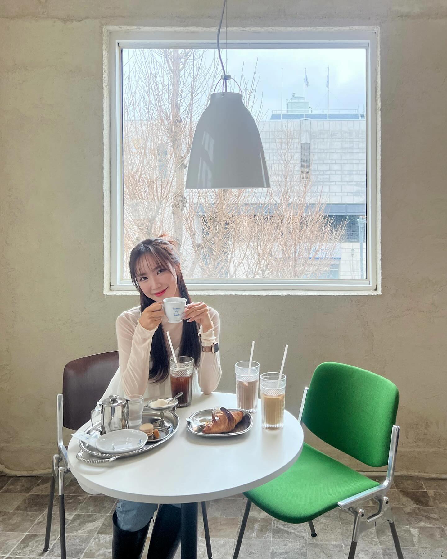 강릉에서 제일 가고 싶던 카페 먼저 부수기🤎🥐💚