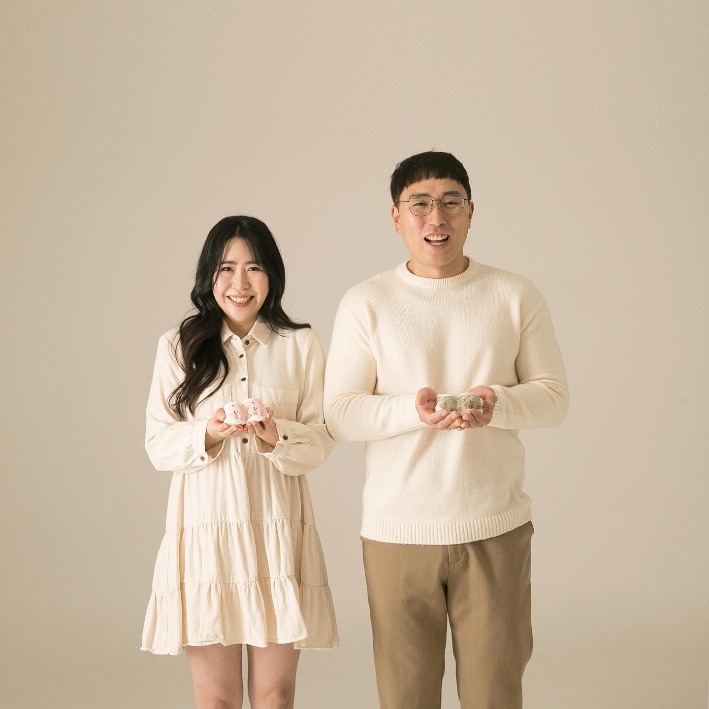 👼🏻👼🏻

흠뻑이를 보내고 3개월만에 찾아온 둥이들💜
치킨아 카레야 6월에 건강하게 만나자🥰
.
.
.
#용띠쌍둥이#임밍아웃#예비용띠맘#17주차#17주차임산부