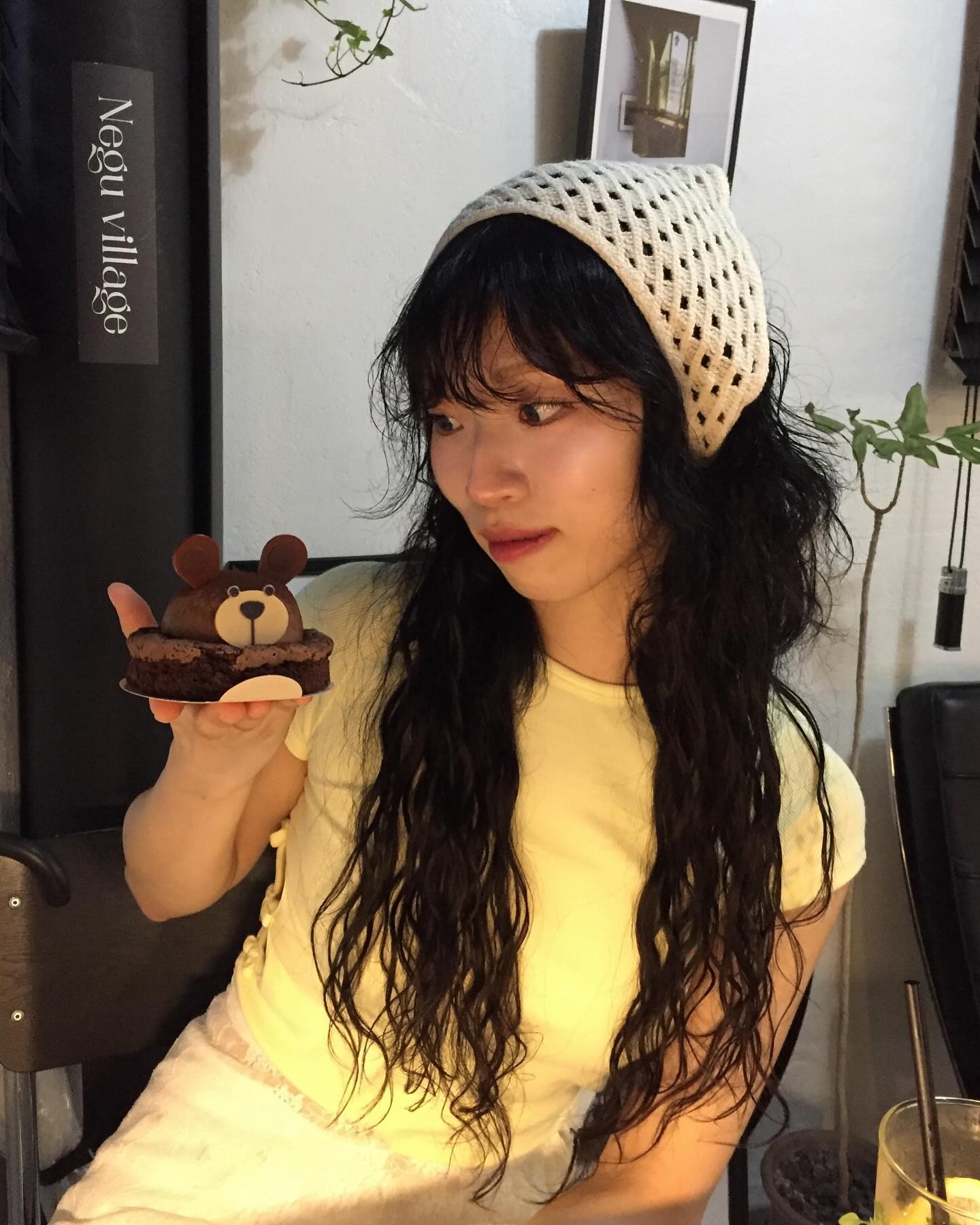 🍀Lucky girl🍀

#생일 #birthday #성수카페 
#붙임머리 #히피펌 
#머리잘하는곳 mine.d_kira 
#케잌 whiteyesso