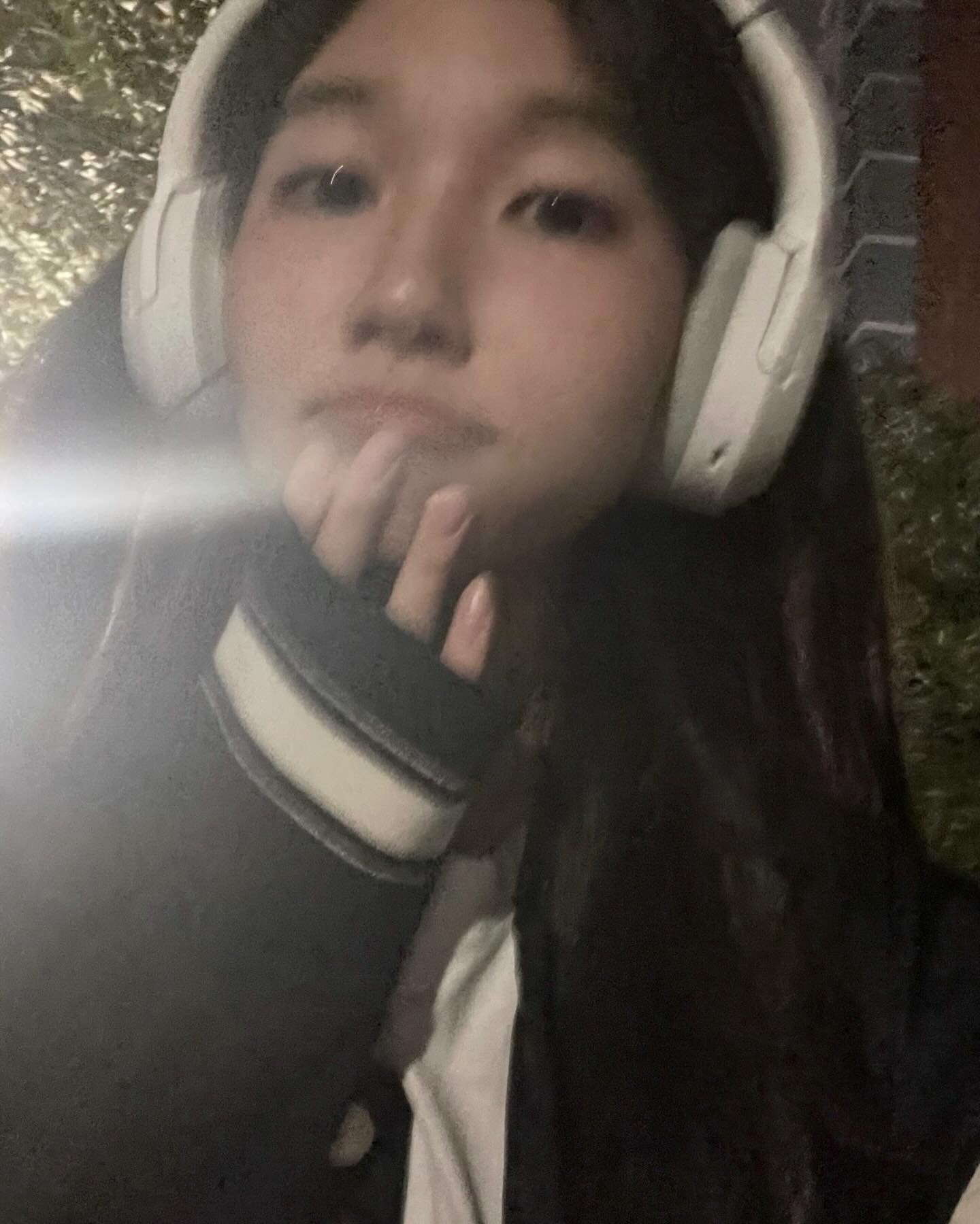 🎧