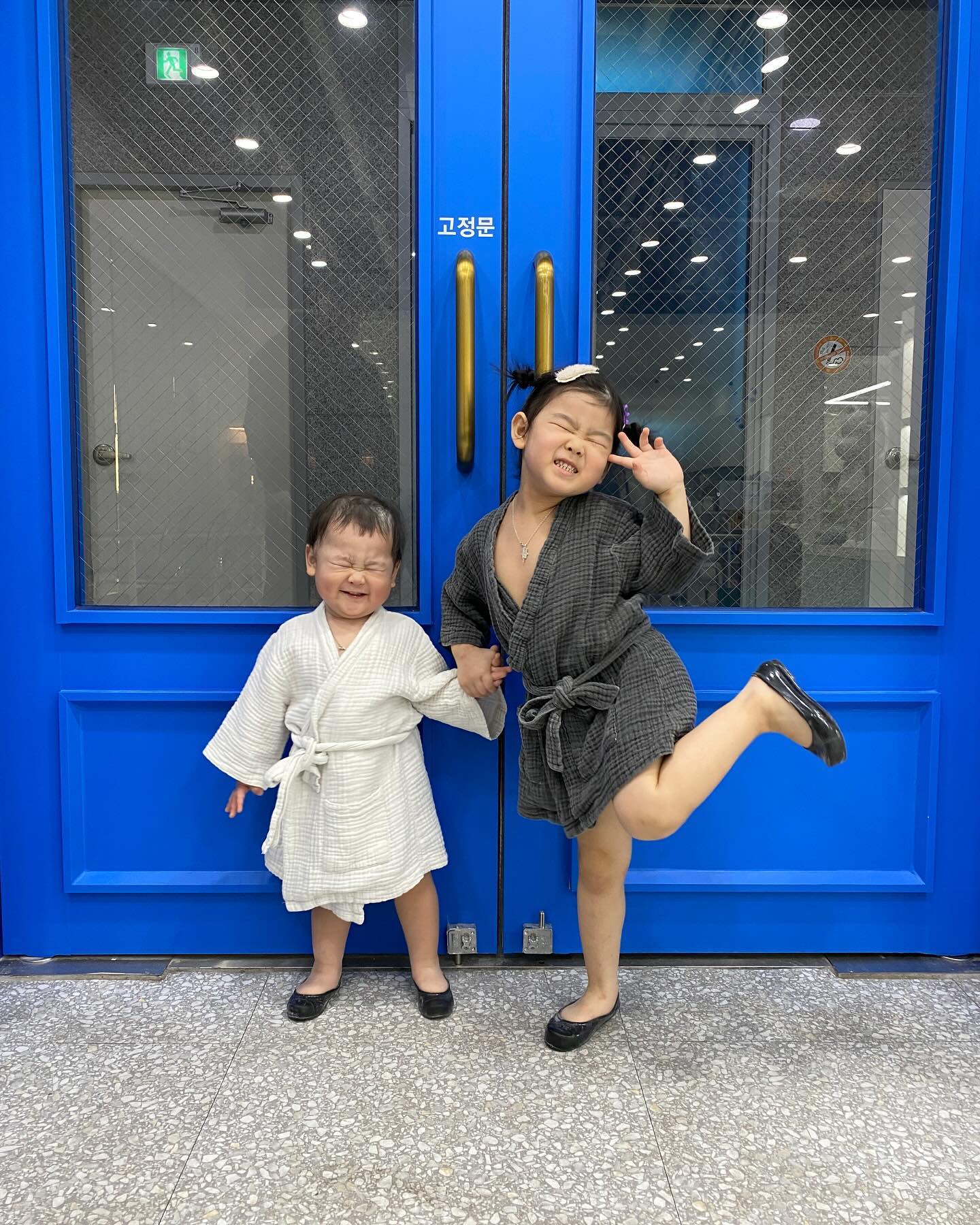우리온이 두돌 추카추카추🫰🏻 #사랑해 

#둘찌생일요약 #우리딸발목괜찮은거지 #영유아맞춤스사