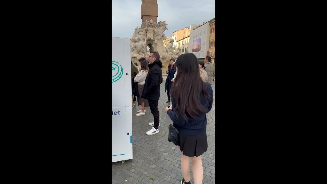 현금없이 카드로 버스킹 공연비 내는거 완전 신기..!
