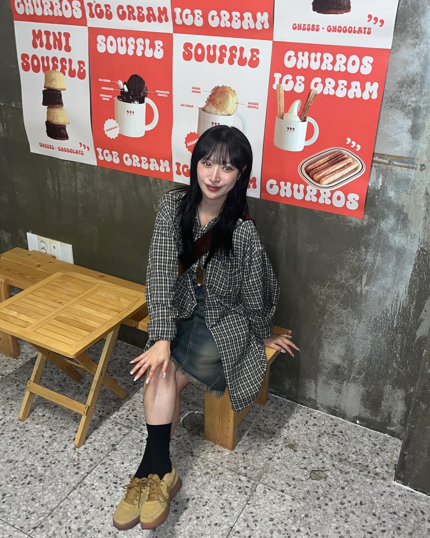피드 맞춘다는 건 핑계임. 걍 잘 나온 사진 다 올리고 싶음.