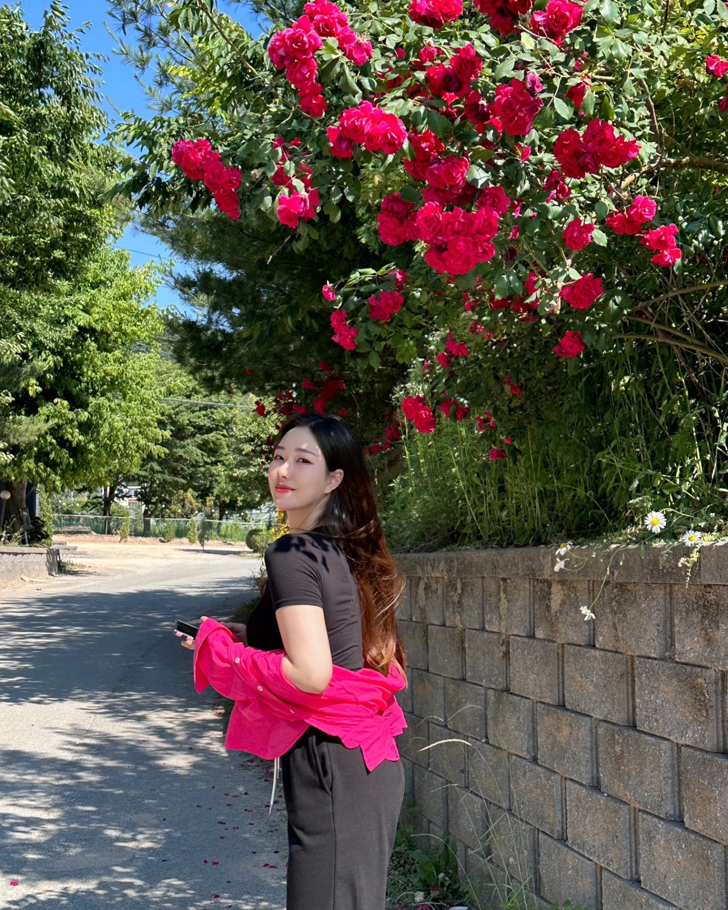 하늘 예쁜 날 많이 놀러 다뇨야데에🤍