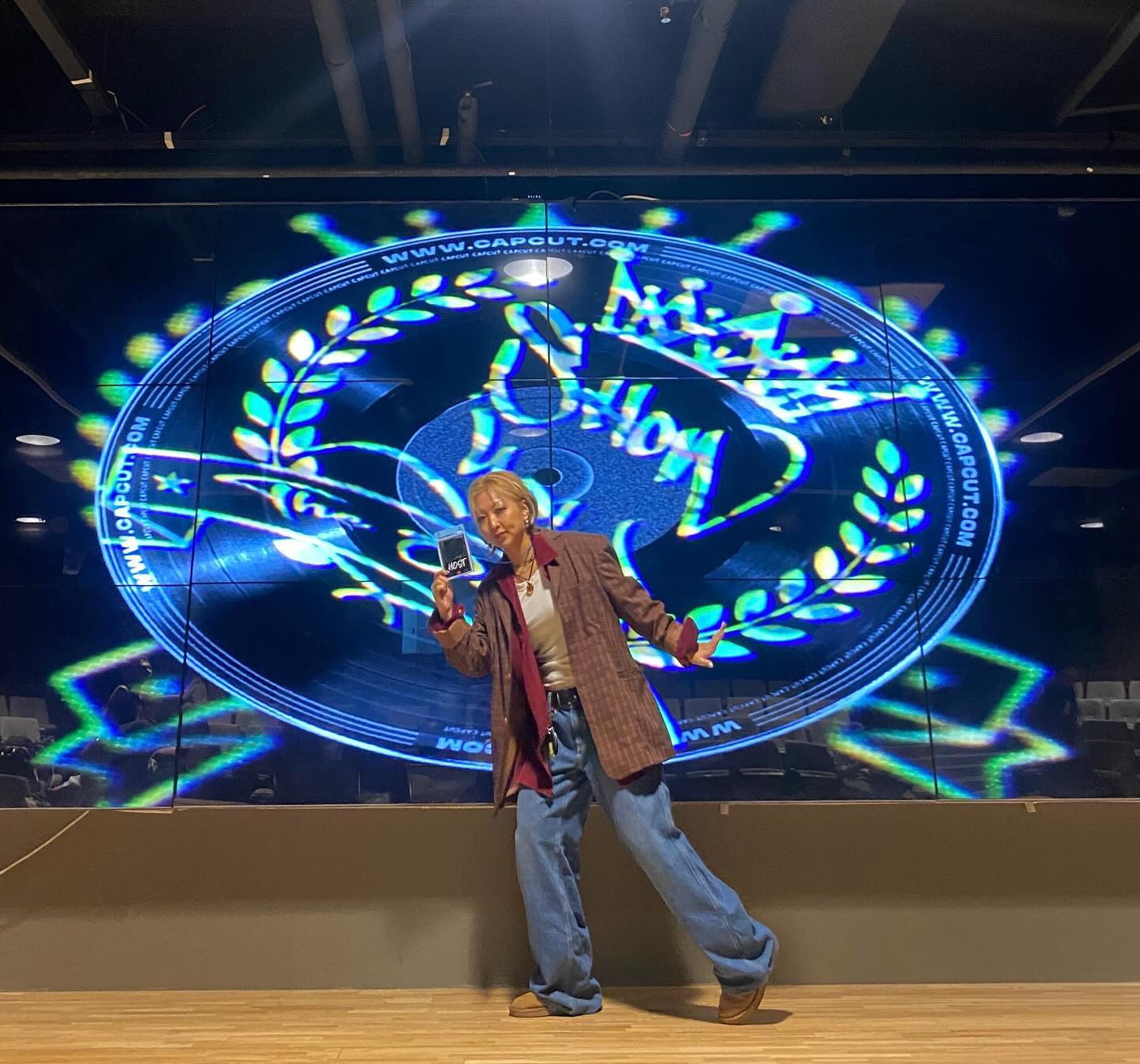 저번달은 Enjoy It 이번달은 Show U
내가 만든 나의 행사들 2023년에도 주최 완료 ✨
조금 급했던 Show U 지만 함께해준 제자들댄서들지인들 덕분에 무사히 완료! 다들 감사합니닿 🙏
내년엔 더 알차고 더 재밌게 준비해볼게요! 호이탱 🫶🏼