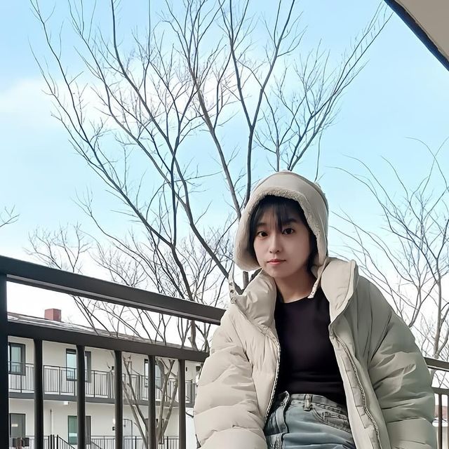 ‎모찌엄마(•̀ᴗ•́)و ̑̑‎ on Instagram: "#협찬 @spn_woman - 이번 주말엔 엄마랑 동생이랑 조카랑 켄싱턴밸리로 1박2일 여행 중🤗 - 예쁜 사진 많이 남겨오고 싶어서 시즈너블 이지 와이드 데