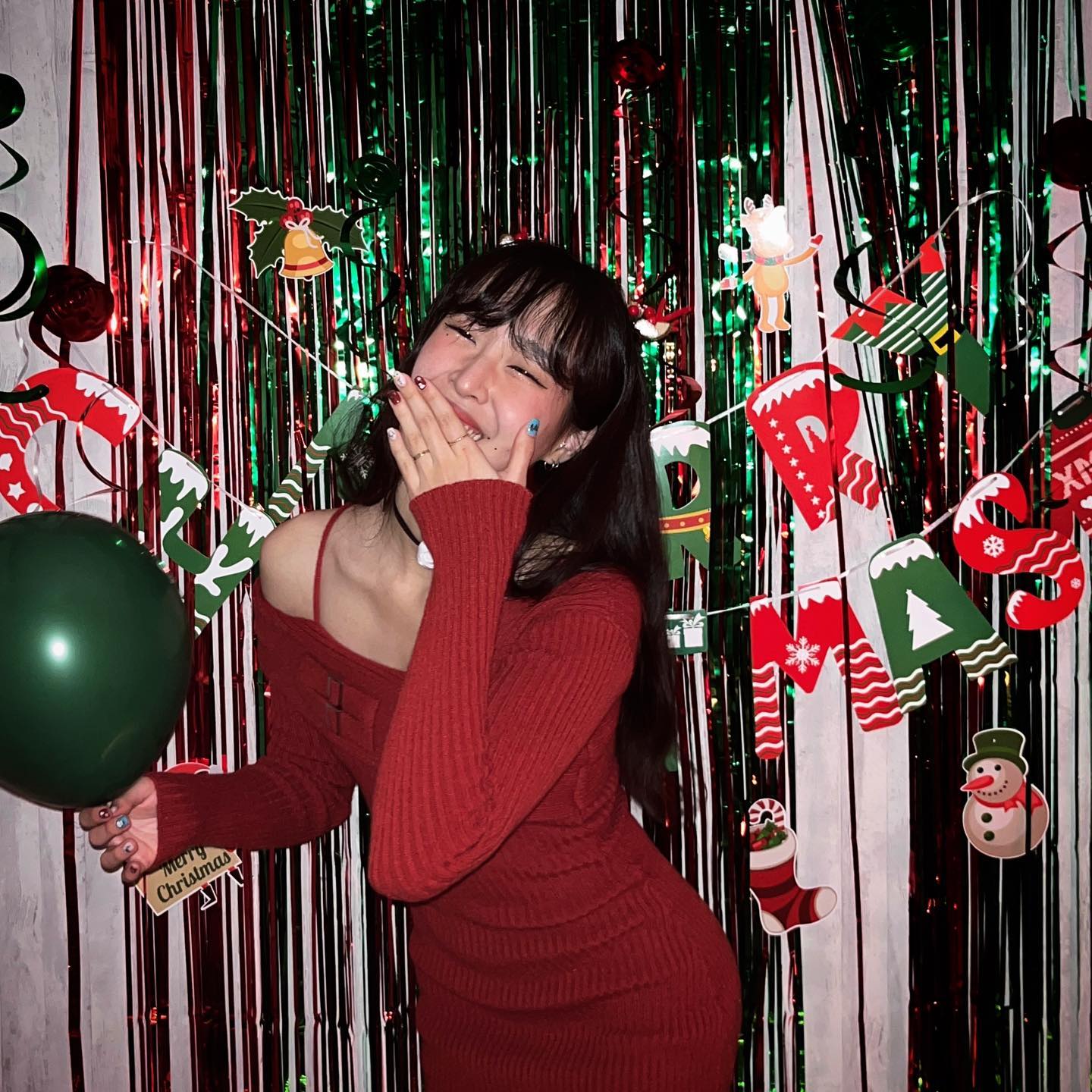❄️-MAS
.
.
#창원#크리스마스#미리크리스마스#홈파티#파티#데일리룩#파티룩#xmas#christmas#party#진격의거인#미카사#리즈시절#셀스타그램#얼스타그램#일생#먹방#셀기꾼#흔남#흔녀#냠냠#얼짱#고양이#냐옹이#맞팔#선팔#좋아요#좋반#팔로우#팔로잉