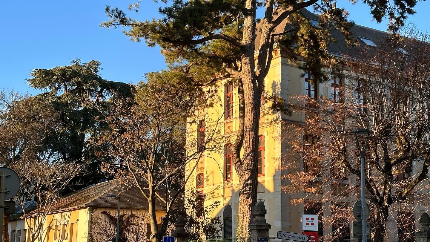 틈틈히 담아본 Chambéry 🇫🇷

#france #chambéry #프랑스여행 #샹베리 #샹베리여행 #🇫🇷