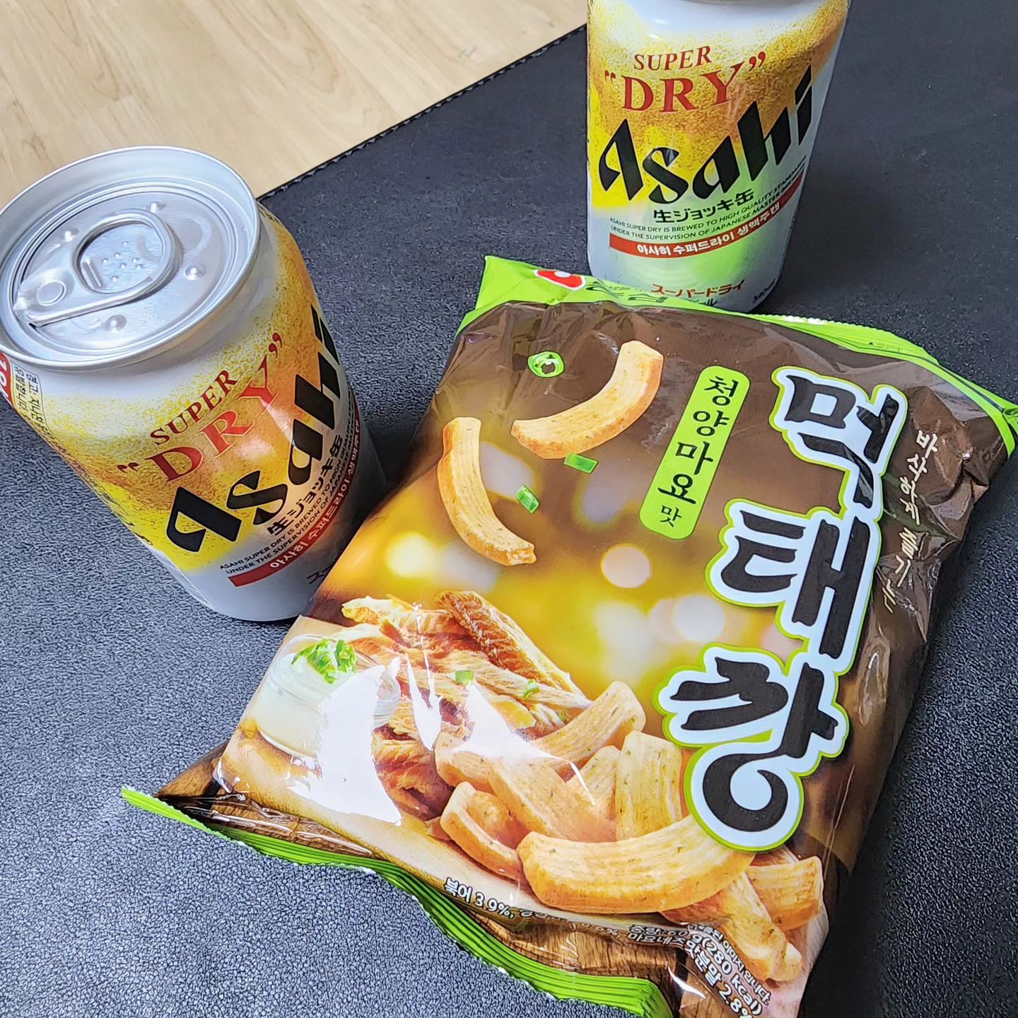#힐링
.
.
오랜만에 칭구와 힐링타임😆
1차 칵테일
2차 소주
3차 맥주
ㅋㅋㅋㅋㅋㅋㅋㅋㅋㅋㅋ
.
.
#불금 #먹방 #먹스타그램
#맛스타그램 #먹부림
#일상스타그램 #제주일상
#친구랑 #술스타그램
#아사히슈퍼드라이 #먹태깡