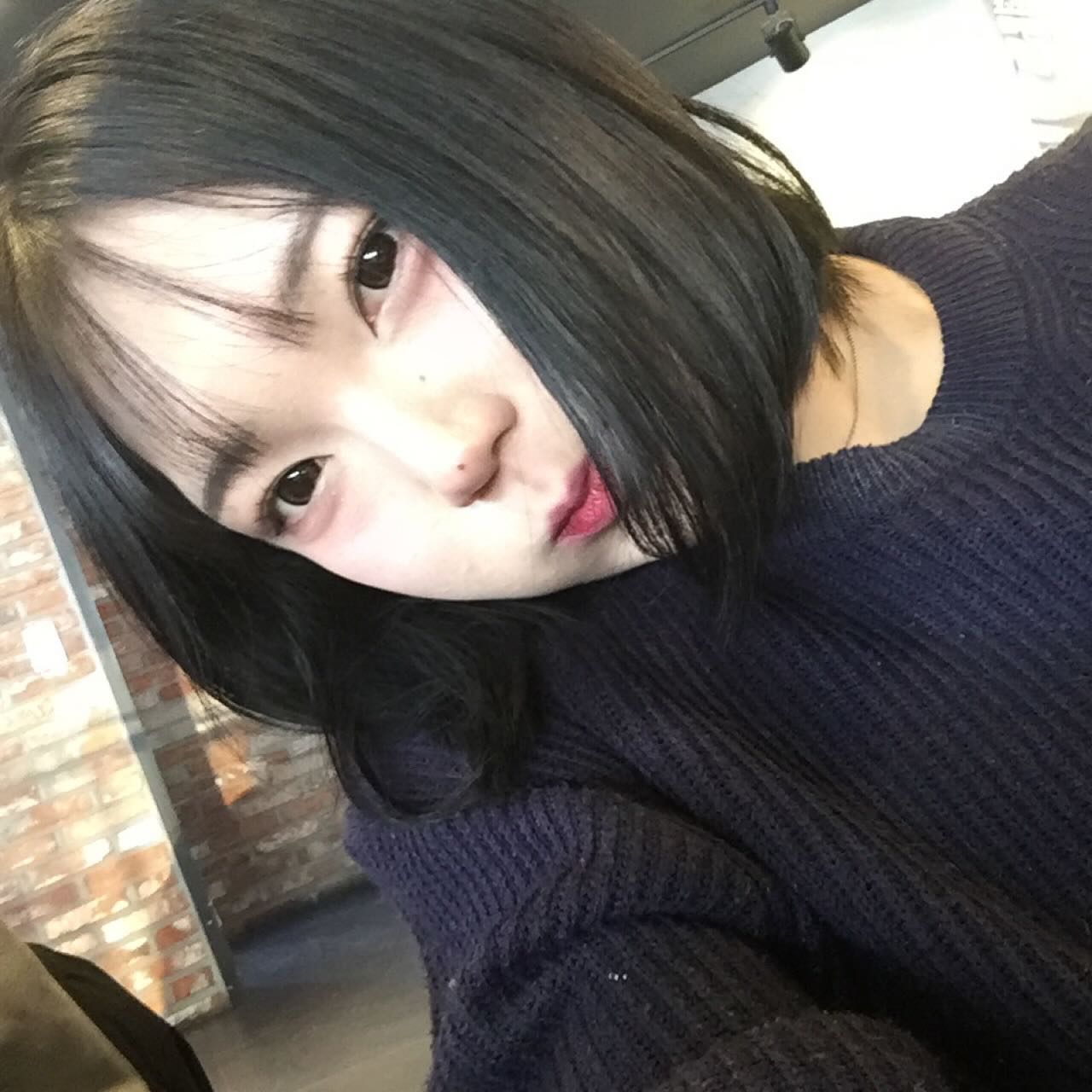 인간 셀카봉
.
.
.
#투썸플레이스 #투썸 #셀카 #셀스타그램 #남찍사 #아이폰6 #단발 #06 #고3 #고등학생 #고딩스타그램 #일상 #daily #life #dailylife #맞팔 #팔하면팔 #선팔후댓 #좋반 #좋아요반사 #디엠 #DM #followforfollowback #follow #likesforlike #like #딘 #DEAN #DIE4YOU