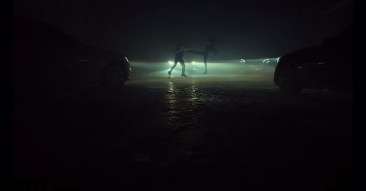 알렉사-sick 뮤비 
의상이 크롭티인줄 몰랐는데 가서 살짝 살 좀 뺄 걸 싶었다 ㅋㅋ 스모키화장도 처음해봐서 화장하는데 눈물나고 세트장사장님이 탕후루사주셔서 맛있게 먹었었다:) 밀가루 위에서 뒹구는 것도 처음해보고 신기하고 재밌었던 게 많은 현장이였다 
기록 끝👏 

#알렉사 #alexa #뮤비촬영 #뮤비 #sickmv #mv