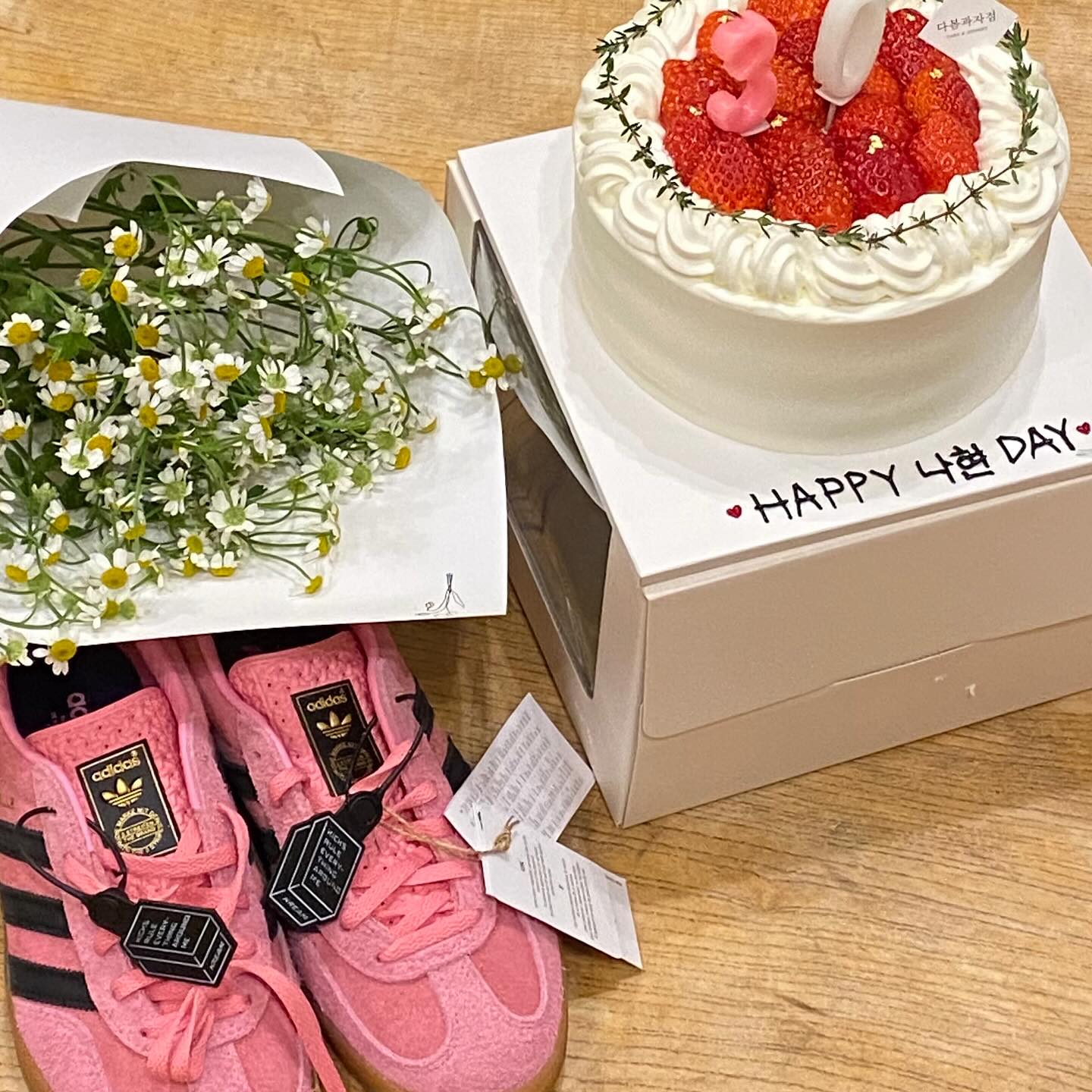 💗
행복했던 생일주간
축하해주신 분들 감사합니당💗❤️
30대도 자연스럽게 가보쟈고,,🎶