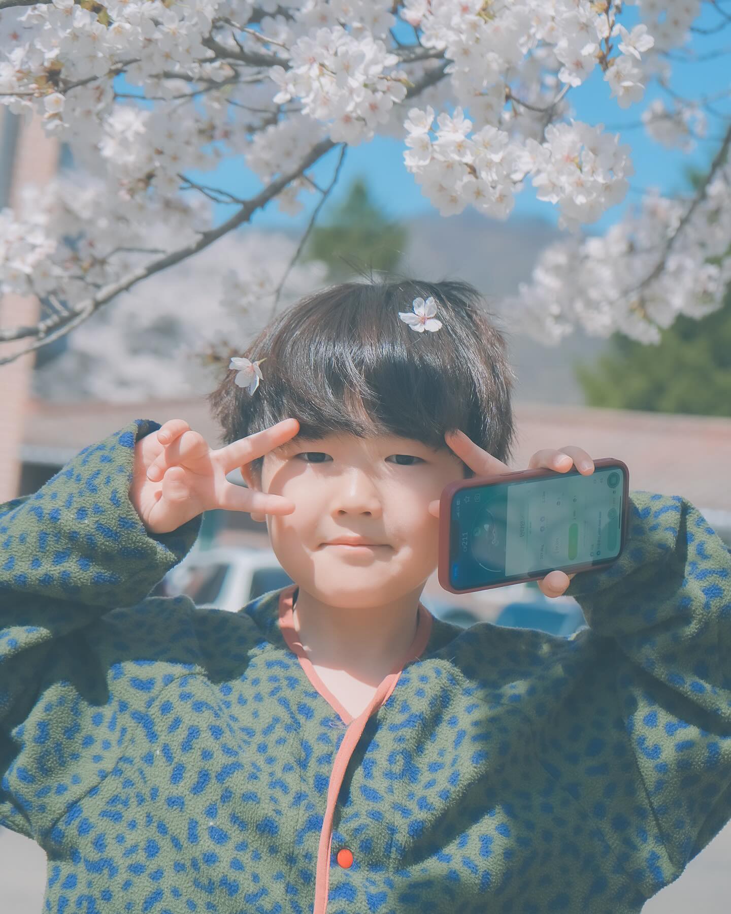 내 쪼매난 이뿌니 🌸
카메라 사길 잘했쟈나?????😍

#꽃보다지후 #2024봄🌸 #벚꽃
#춘천벚꽃 #벚꽃놀이 #🌸🌸🌸
#sonya7m4 #a7m4