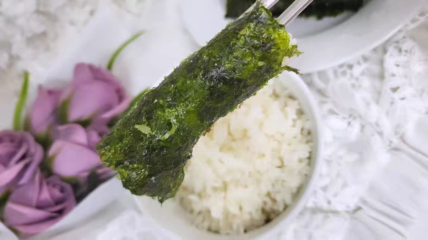 #협찬 요즘처럼 입맛이 떨어질 때 맛나게 먹을 수 있는 #즉석구이김 이 있다니깐요?! 
#즉석김 먹고 싶은데 시장 가기엔 시간적으로 부담이 될 때 택배로 편하게 집 앞까지 오니까 딱이죠? ㅎ 
#파래김 #재래김 고를 수 있어서 먹어보았는데 
맛도 좋고 이거 완전 밥도둑이네요 ㅎ 
#아기김 #유아김 고민인 분들도 소금이 강하지 않아서 딱이에요 ㅎ 
주변에도 자랑중이랍니다 ㅎㅎ #구이김 먹고 싶을때?~는 ?~~ 
https://smartstore.naver.com/surakdo/products/10149718165
요기서 구매 가능! 100% 방앗간에서 직접 짠 참기름 들기름을 사용해서 안심! 
지퍼백 포장으로 남은 김도 신선히 보관 가능~! 요거 혜자다 ㅎ 
할머니가 구워준 맛이 생각나는 구이김!