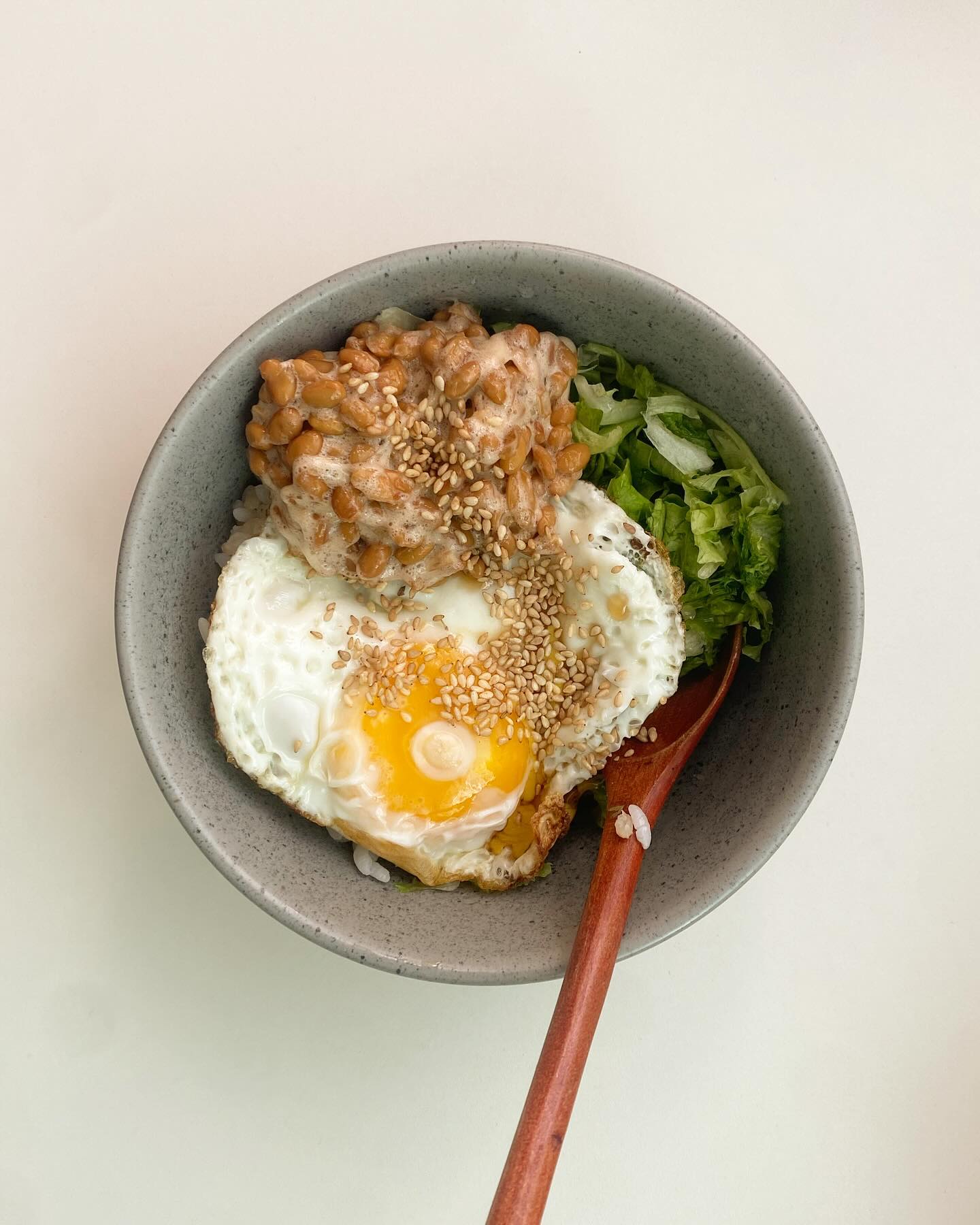 🧑‍🍳: 낫또비빔밥

그렇다 낫또에 빠져버린 것이다. 먹으면 1일2응가 콤보 가능

 #다이어트식단 #다이어트레시피  #요리계정맞팔 #요리그램 #자취요리 #자취요리그램 #자취요리스타그램 #집밥일기 #집밥 #집밥그램 #집밥요리 #요리맞팔 #먹팔해요 #먹팔환영 #먹팔소통 #먹팔하면맞팔 #훔쿡 #홈카페 #홈스토랑 #홈브런치 #집밥레시피 #집밥메뉴
