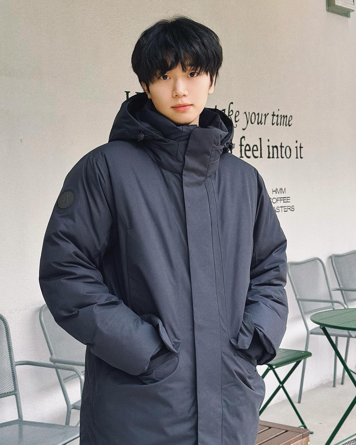 #광고 _kolonsport 
겨울에 따뜻하게 “2023 안타티카”🤶
코오롱스포츠만 낼 수 있는 안타티카는최적의 보온을 찾아 부위별 발열 다운을 사용하고 부드럽고 따뜻한 촉감이에요🪵

#kolonsport #코오롱스포츠#안타티카#겨울패딩#패딩추천#코오롱패딩#겨울코디#겨울데일리룩#패딩코디#패딩추천