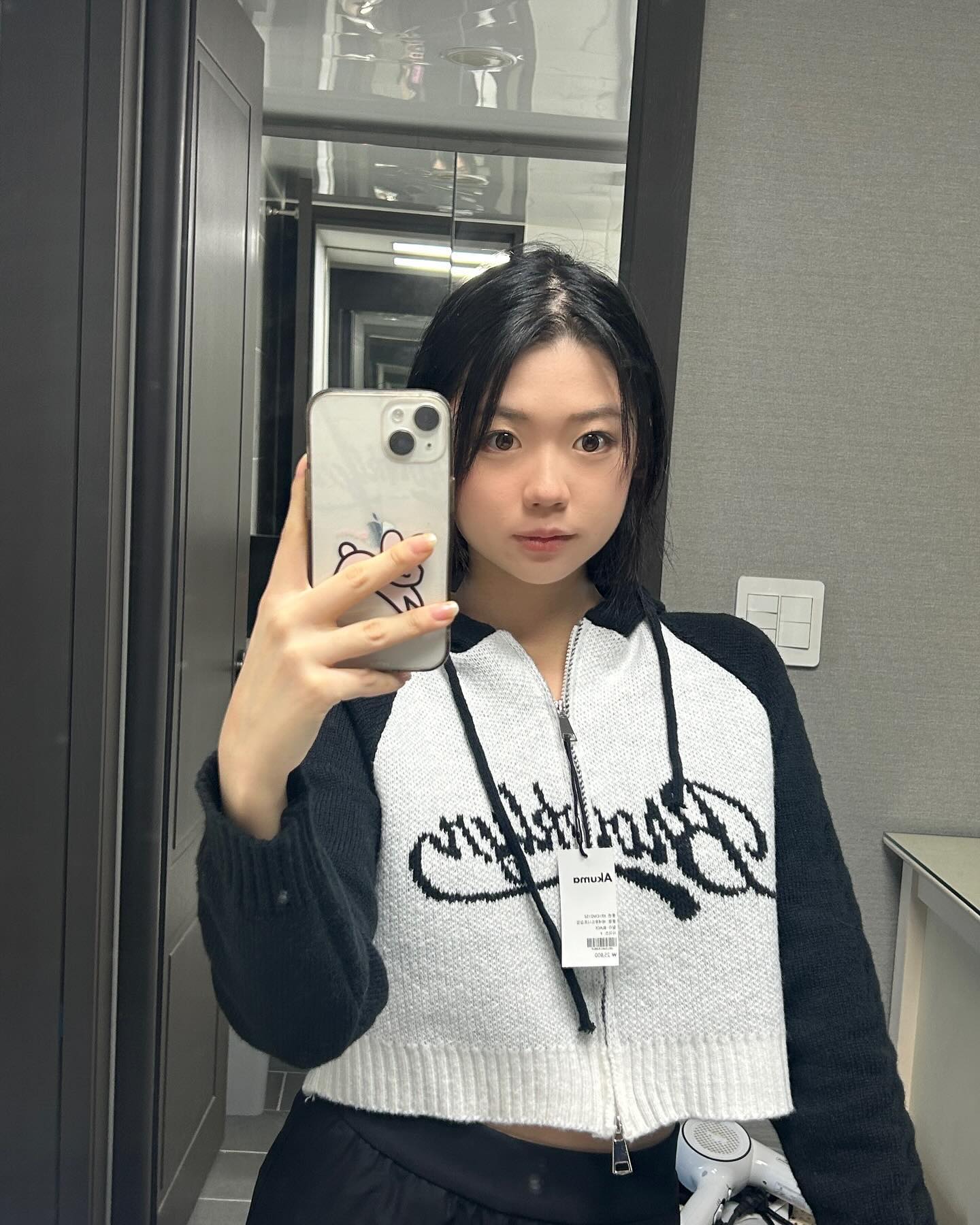 🏠🏃🏻‍♀️🐶 
#집나오면ㄱㅐㄱㅗㅅㅐㅇ