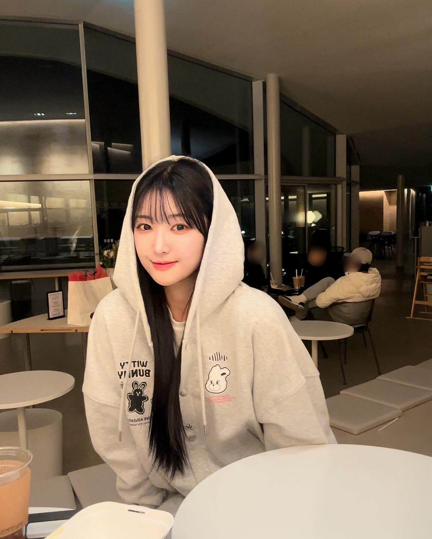 여행 가고 싶다 ••