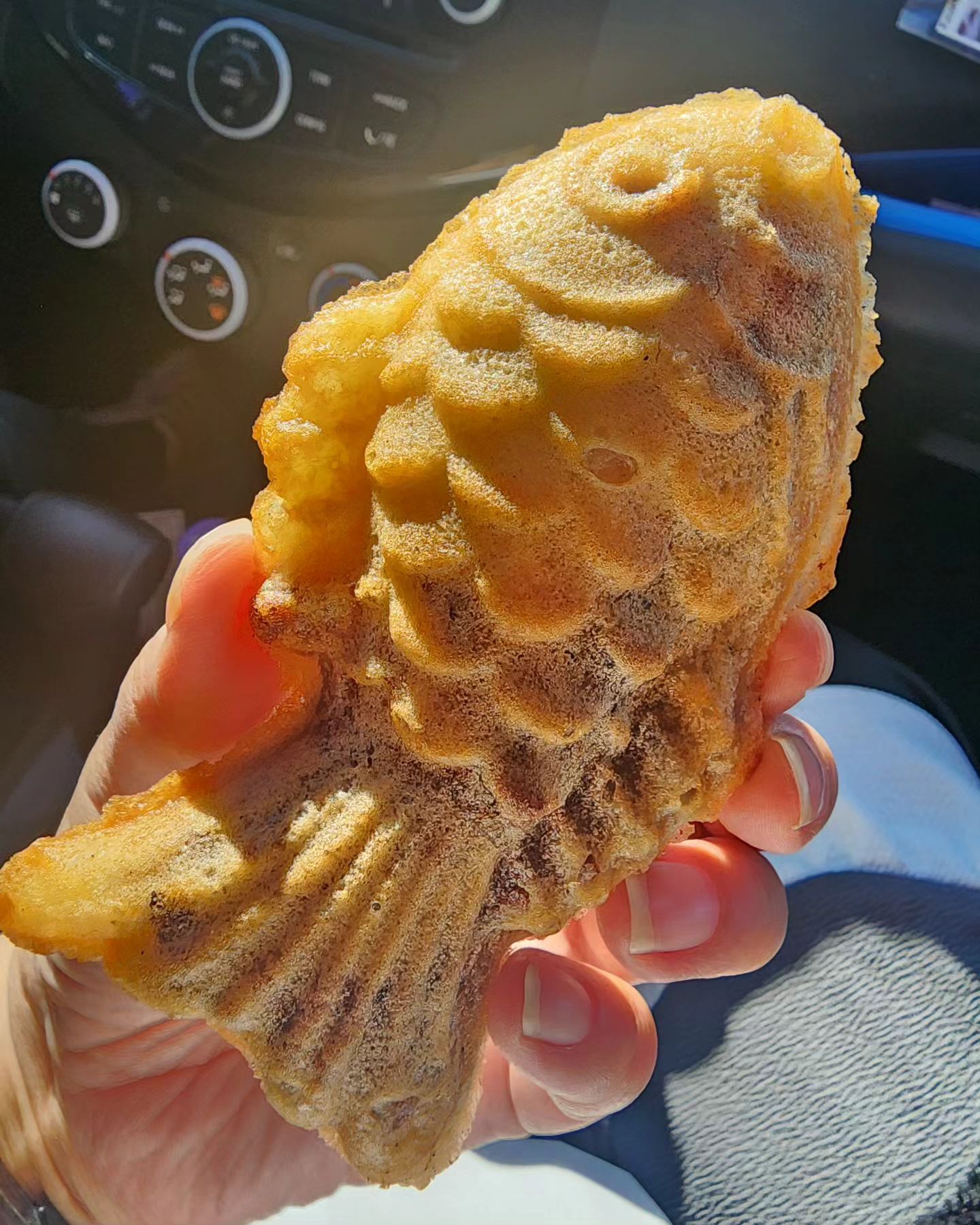 #붕어빵 #잉어빵

요즘 최애 간식ㅎ

근데 맛집은 다 멀다 ㅠㅡㅠ

붕어빵 vs 잉어빵

인친님들 원픽은 뭔가요?ㅎ

창원 붕어빵 맛집 추천도 받아요!!

위치 구체적으로 알려주기~🙏

#붕세권 #잉세권 #간식 #창원 #선팔맞팔환영 #좋반테러 #선팔환영 #일상 #일상소통 #소소한행복 #소소한일상 #일상의소중함
