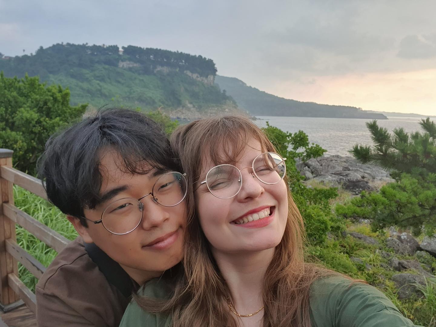 3 anos juntos 🥹✨ de tanto não parar a gente chegou lá… do outro lado da montanha onde tudo começou, quando sua voz falou “pra onde você quiser eu vou!” (Marcelo Geneci)