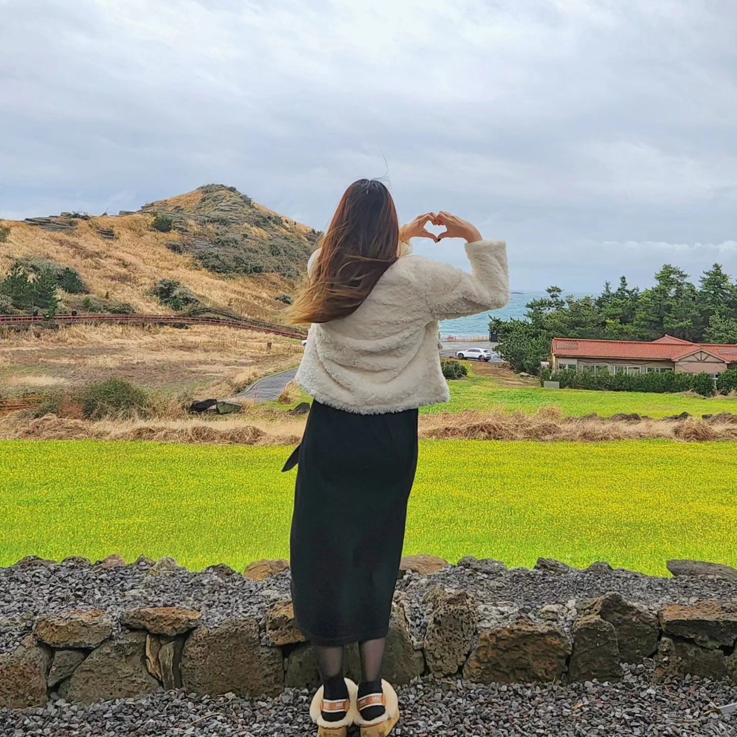 바람은 많이 불었지만 너무 예뻤던 🌼💛