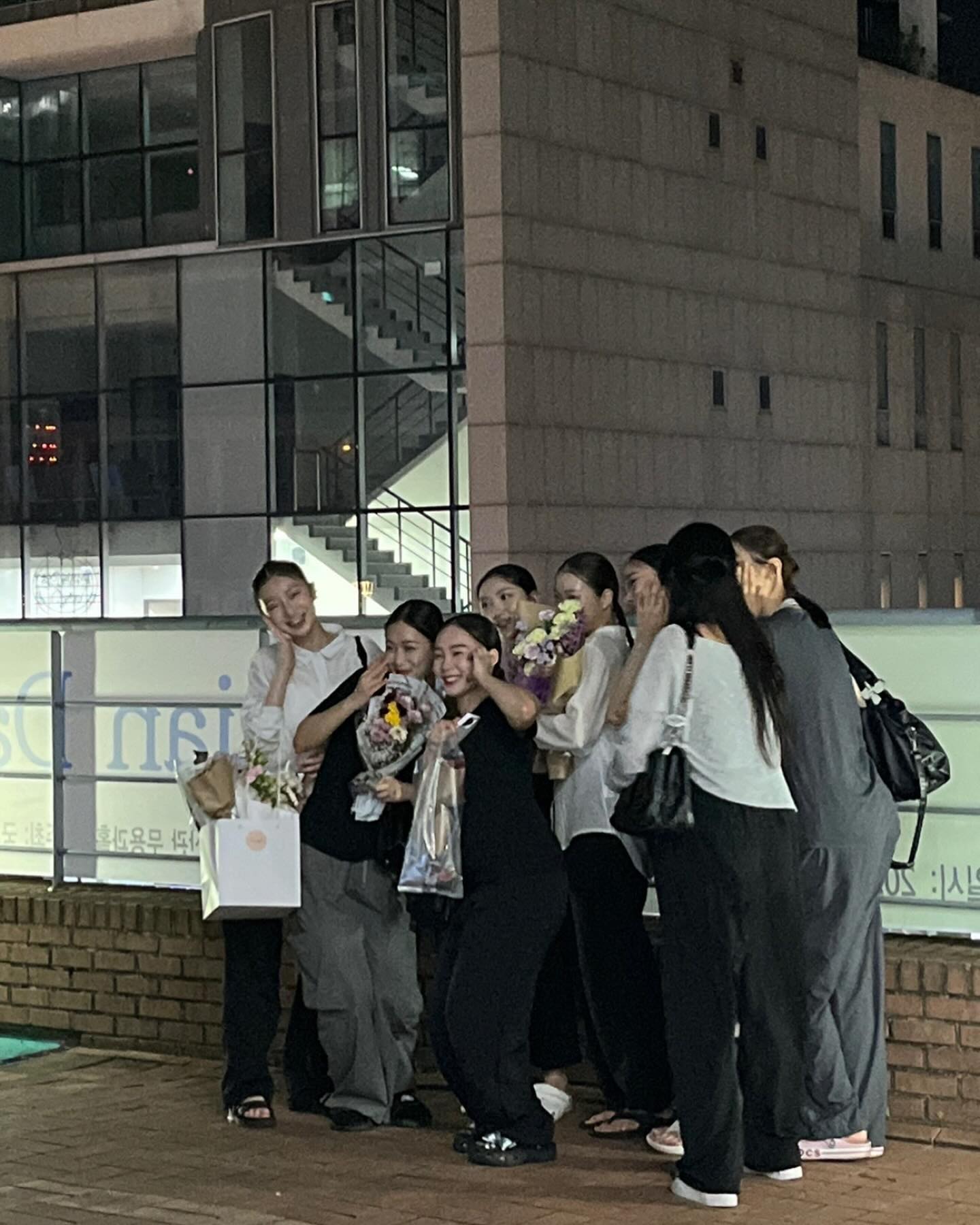 사롱해 내동기들 ~ 🤍