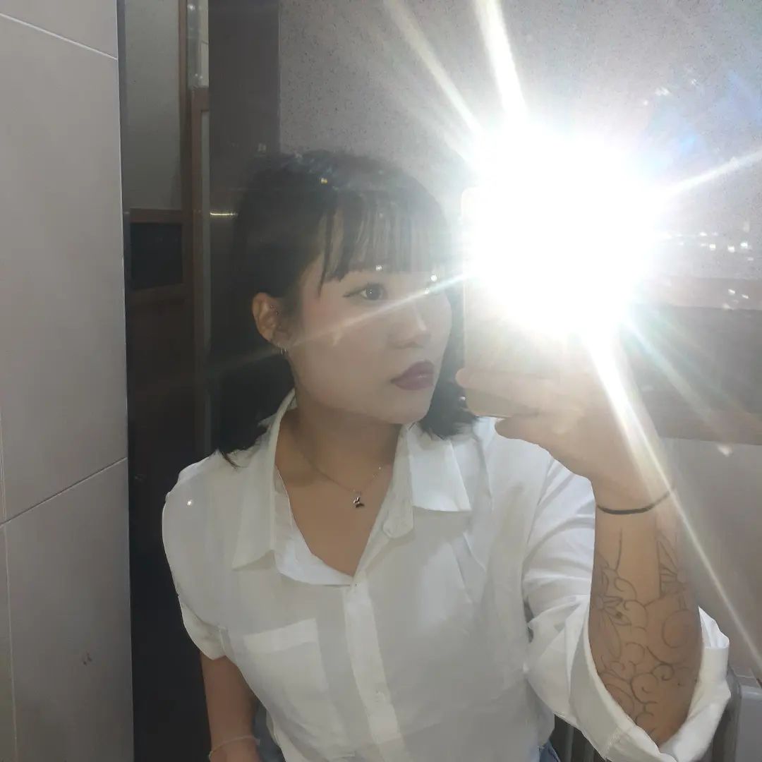흰 와이셔츠에 청바지 여자 어떤데 #06 #추천