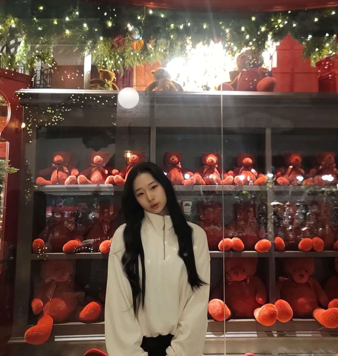 2023 👋👋
☃️☃️🎄
.
.
#더현대서울 #09
