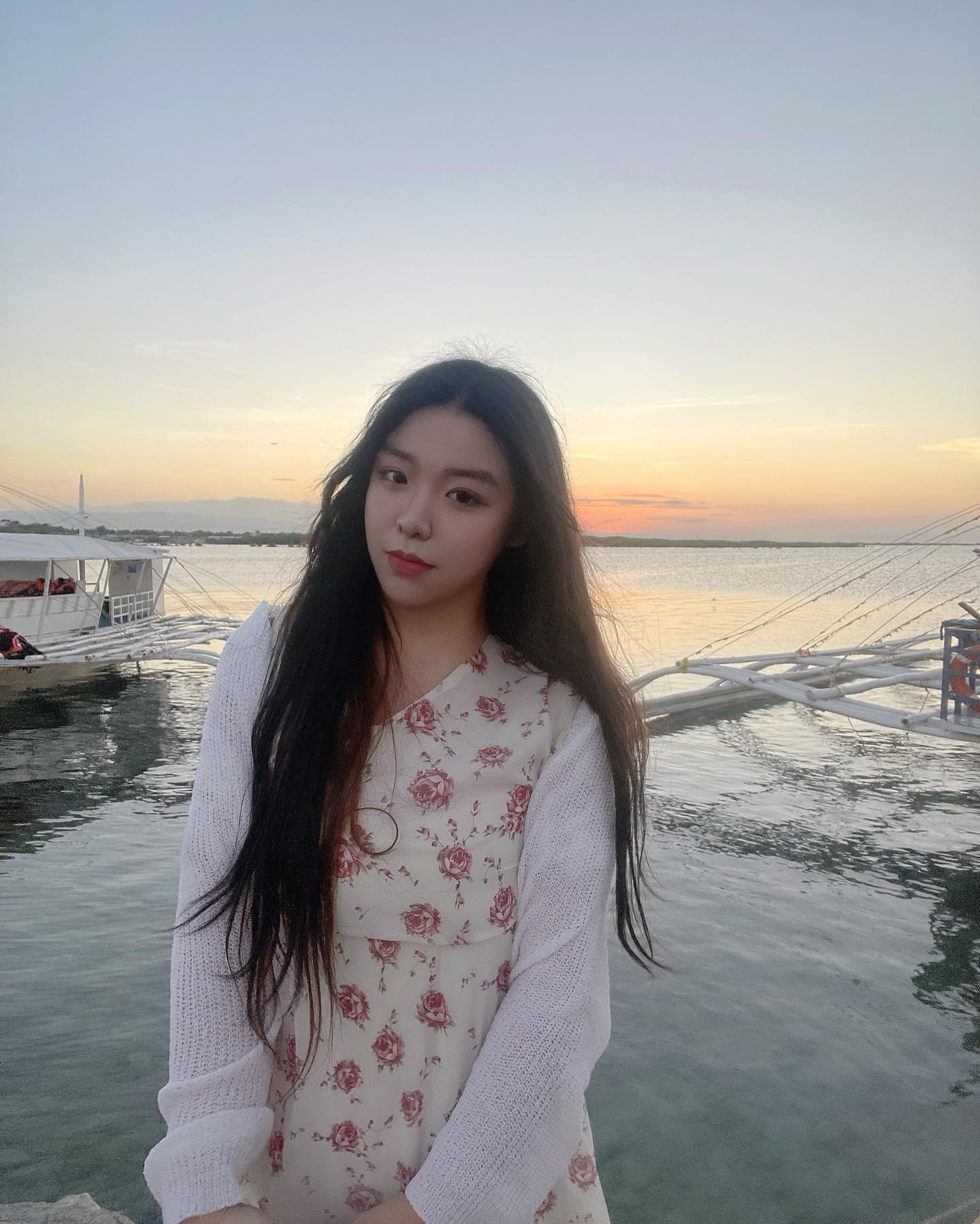 여행가면 갤러리 삭제 더 칼같이해서 
실시간 그자체 피드 줄줄이
며칠 잠수타겟는데 싶을정도로