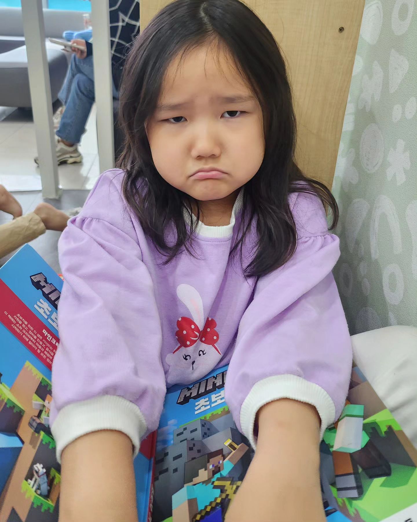 #쪼리네🌻 
주사 맞기 시러요~~
엄마~ 주사 안맞을래요 제발요😭😭😭
.
.
.
#독감예방접종 #소아과방문 #주사공포증 #아무리생각해도 #주사는무서워 #6살일상기록 #감기조심하세요 #독감유행 #오랜만에인스타업뎃