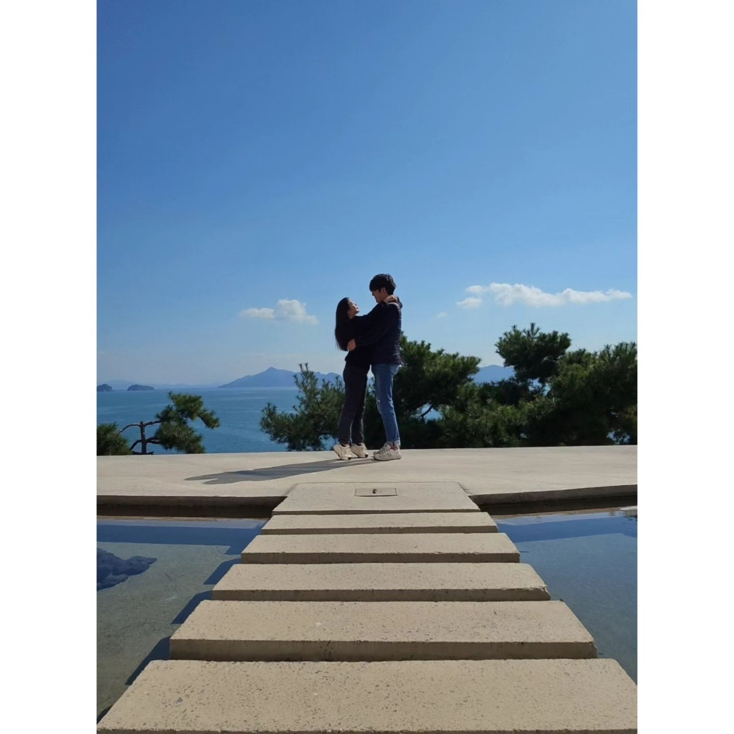 .
거제여행👨‍👩‍👧

우리의 거제여행은
날씨가 다했따💕
.
.
.
#거제여행#가족여행#늦은휴가#통영#네르하21#통영카페#날씨가다했다