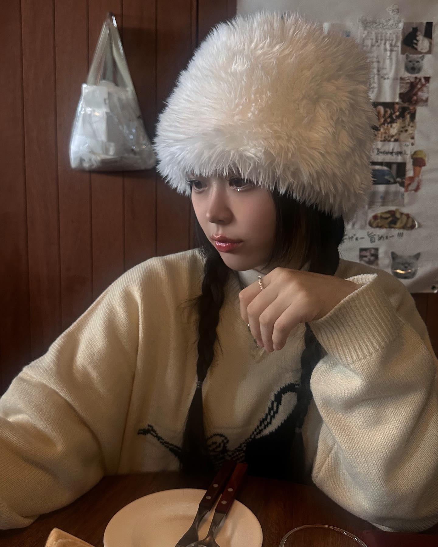 귀여우니까 한입에 먹어버려야지 ‘🟠’