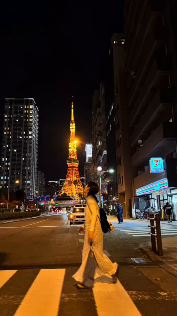 행복했던 3.4초 도쿄여행 끝 🇯🇵❤️‍🔥〰️ 
#여행릴스 #도쿄여행릴스 #도쿄여행 #도쿄 #릴스초보 #시부야스카이 #도쿄타워
+ 💌 디엠 문의가 와서 꿀tip 🍯 시부야 스카이는 17:20 입장, 잠깐 나오는 도쿄타워 스팟은📍세븐일레븐 미나토구시바3쵸메점 구글맵 입력하세요 😉