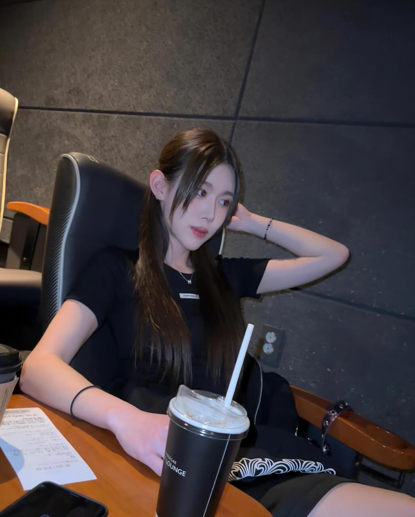 오컬트 영화도 재밌네 .. 뒤늦게 유행탑승 🫡