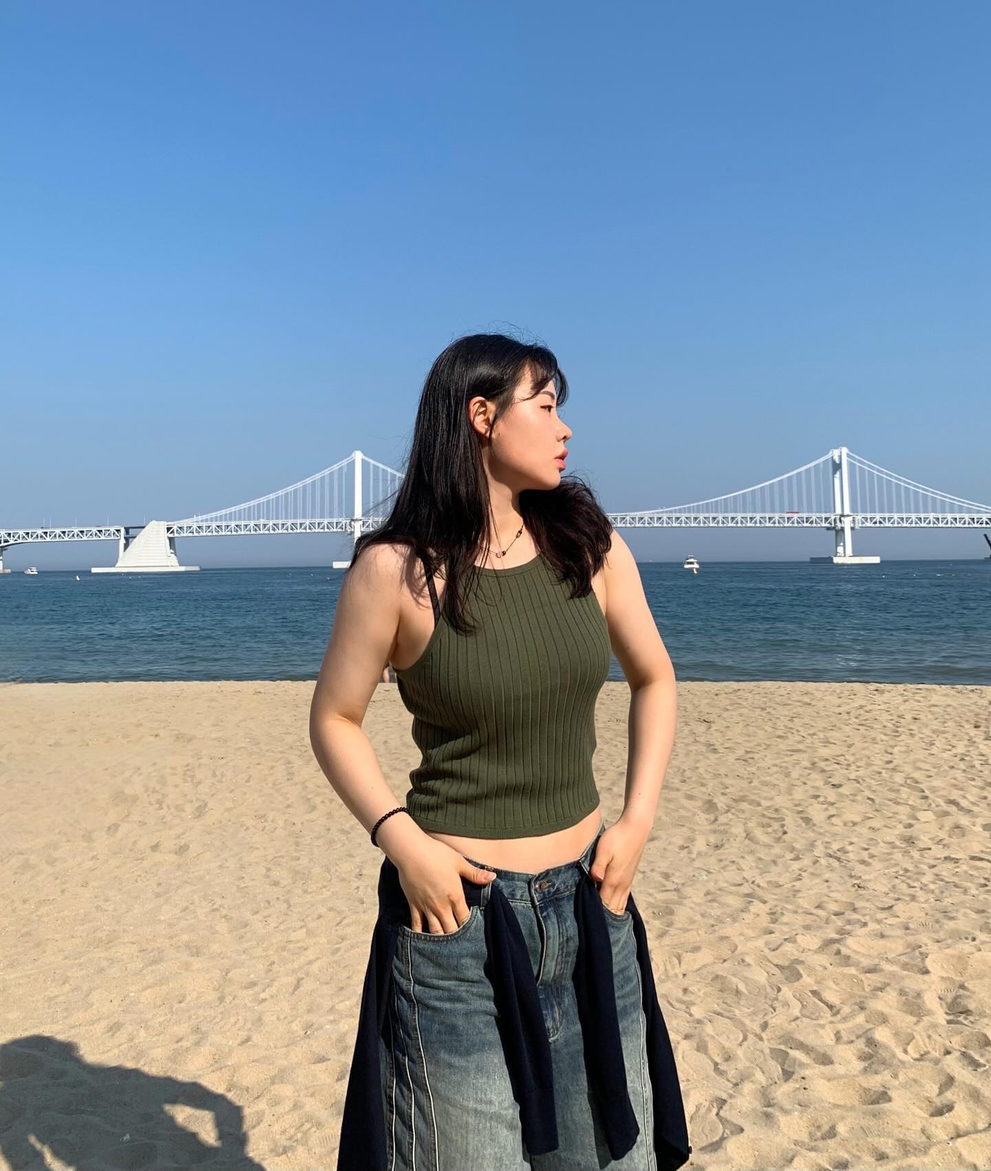 글쎄요 함부로 다가오지 못할 것 같네요••💪🏻