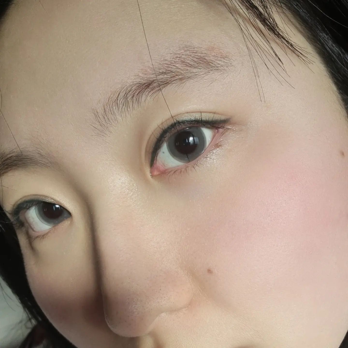 #광고 #렌즈미

브라운색상이 그레이 느낌이 나는군!

#제품협찬 #제품무료협찬 #렌즈미제품협찬 #제품제공 #제품무료제공 #렌즈미제품제공1month/2P 한달 착용 팩렌즈

✔ 색상 : 브라운, 그레이

✔  15,000원

✔ 그래픽 직경 : 13.3mm