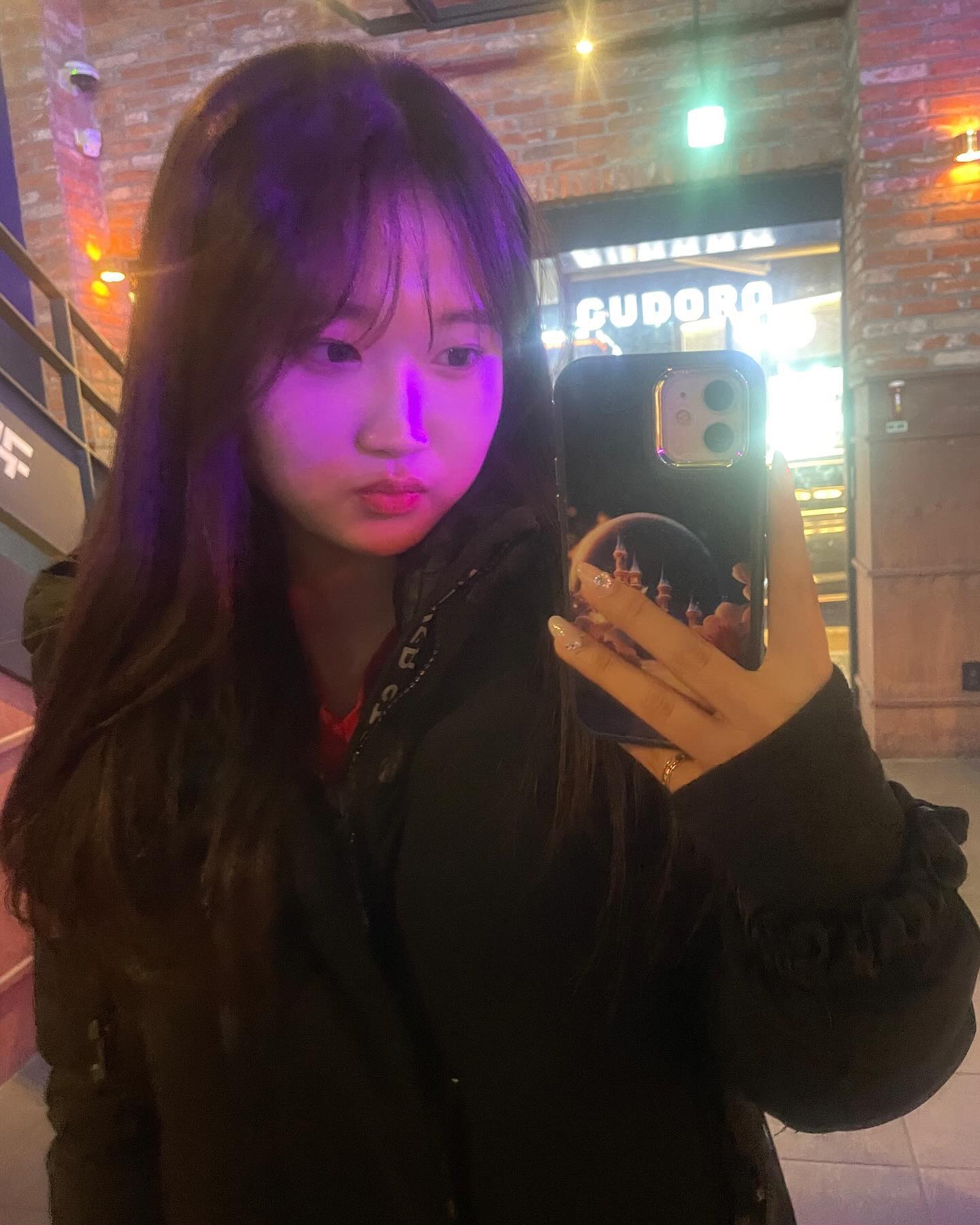 진짜 모든게 짜증나서 집에와서 펑펑 울었ㄷr…;(😭🤬