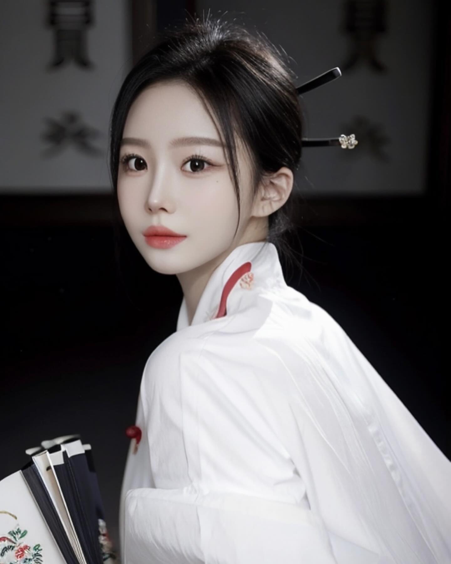 새해 복 많이 받으세요 🤍
한 분 한 분 다 연락 돌리고 있는데 24년에는 행복한 일들만 가득하시길 바랍니다 :) 🙏🏻