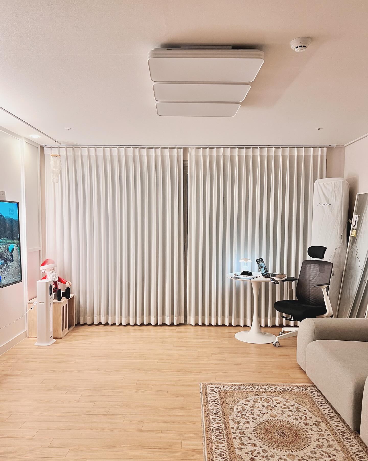 오랫만에 밀린 집안일 싹 🤍
이제 12월 내내 밀린 서류들 다 해치우면
올해가 다 끝나겠지 빨리 지나가고싶었는데
드디어 12월이다 🙏🏻 남은 서류 제대로해서
내년엔 신대리로 셀프승진 할 수 있길 🙏🏻

#하고싶다 #신대리 #내년이기대돼
#빨리가2023 #34.9살 #대청소 #싹버림