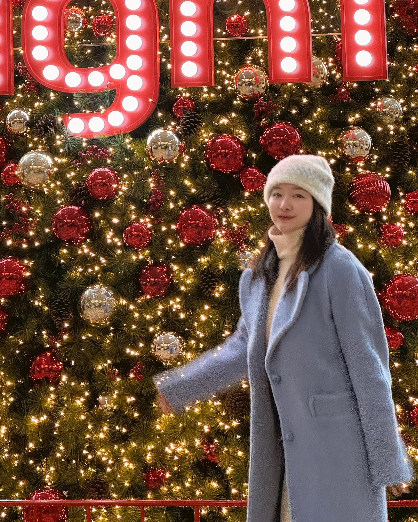 우리 둘에게 매우 의미 있었던 
이번 크리스마스 연휴🎁🎄🎀🎅🏻

파크로쉬에서 차분히 마음정화하고 힐링했는데
다음 날 강원랜드 가서 다시 아드레날린 솓구쳐버림...
.
.
.
#파크로쉬 #크리스마스 #정선여행 #여행스타그램 #파크로쉬리조트앤웰니스 #강원랜드 #강원도 #강원도여행 #christmas