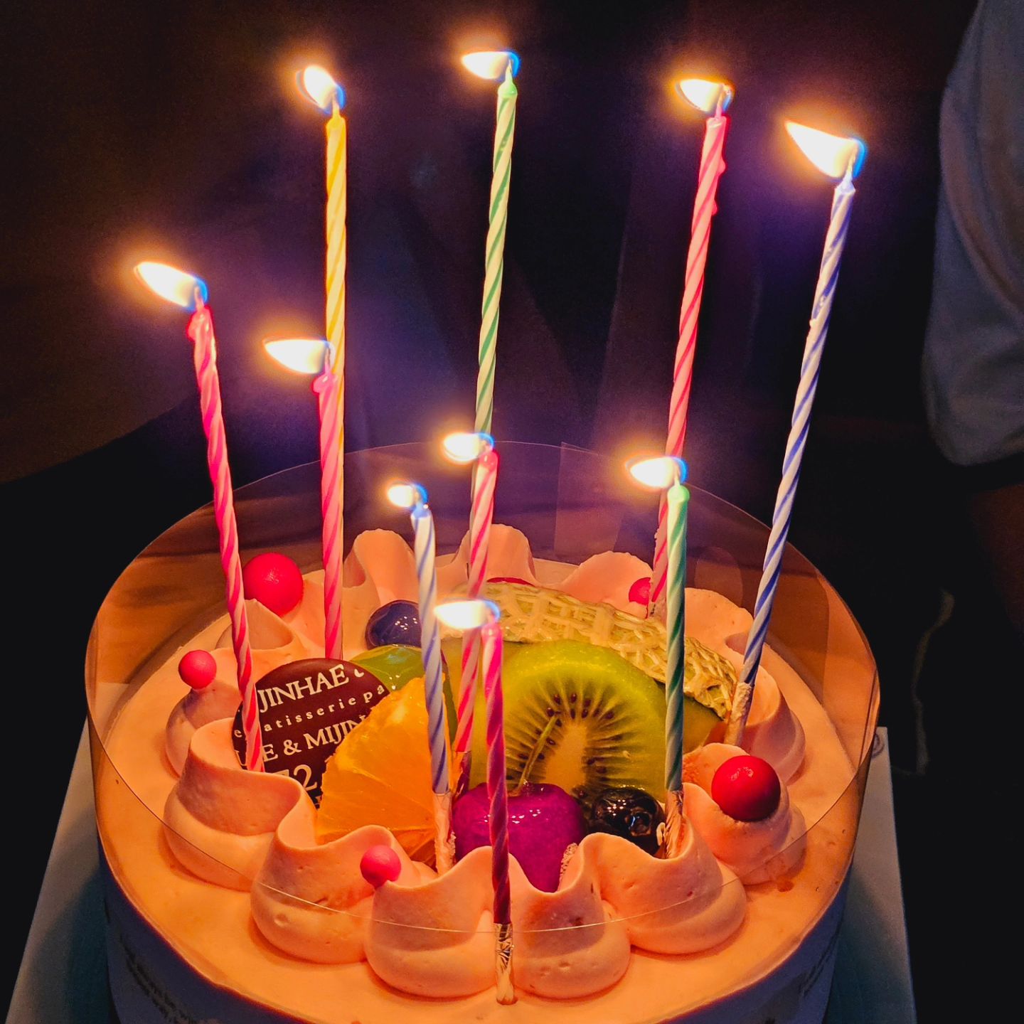 🎂#56HBD

56세면서 만나이로 하겠다는
한국인 여니ㅋㅋㅋㅋㅋ
미리 생일추카해 사랑해🥰

(다음주 주인공은 rlarmstl86 )