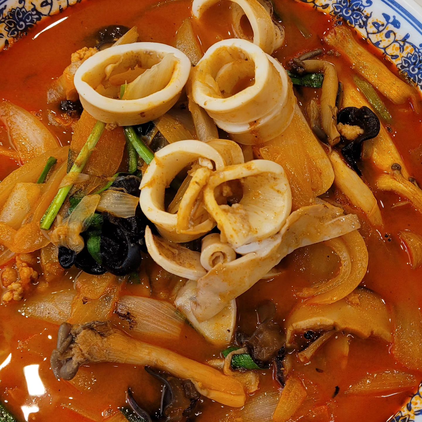 고양시 덕양구 짬뽕 맛집 
하선생 진국이네 영화의 하선생과 헷갈리면 안됨 

#베테랑
#고양시맛집 
#하선생 
#덕양구맛집