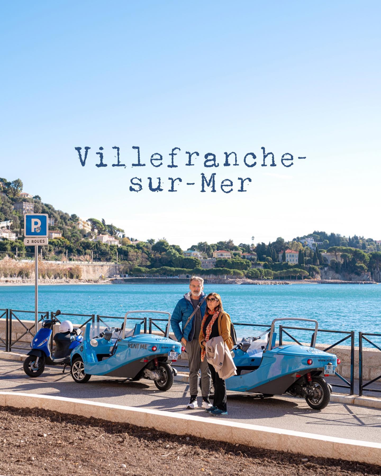 Villefranche-sur-Mer
프랑스 여행에서 가장 반했던
빌프랑슈쉬르메르 💙

사실 한 두시간 정도 짧게 구경하고
다시 니스로 돌아가려고 했는데
도착하자마자 정말 반해버려서 ...
반나절을 있게 된 매력적인 소도시예요.

덕분에 니스에서 2박을 묵었는데
니스 구경은 제대로 하지 못했다는
웃픈 이야기(?) 🤣 전망대도 못갔어요 허허..

지중해 리비에라 해안의 에메랄드빛
바다를 보면서 식사도 하고,
크루아상과 커피도 즐기고,
사람도 많지 않아서 여유 그 자체였어요.
날씨도 좋아서 정말 .. 행복 그 자체 🫧

🇫🇷남프랑스 여행 계획하고 계신다면
이곳에서 여유 잔뜩 누리시다가
가까운 모나코로 넘어가서 노을이랑
빅버스 타고 야경 투어 꼭 즐겨보세요..✨

⠀
🔍 니스에서 가는 법
🚂 ter 기차 이용 : 6분
🚎 버스 607 or 15번 이용 : 20분

⠀
#빌프랑슈쉬르메르 #villefranchesurmer #france #남프랑스 #프랑스 #유럽여행 #프랑스여행 #남프랑스여행 #니스 #니스여행 #nice #frenchriviera #a7r5 #여행사진 #2470gm