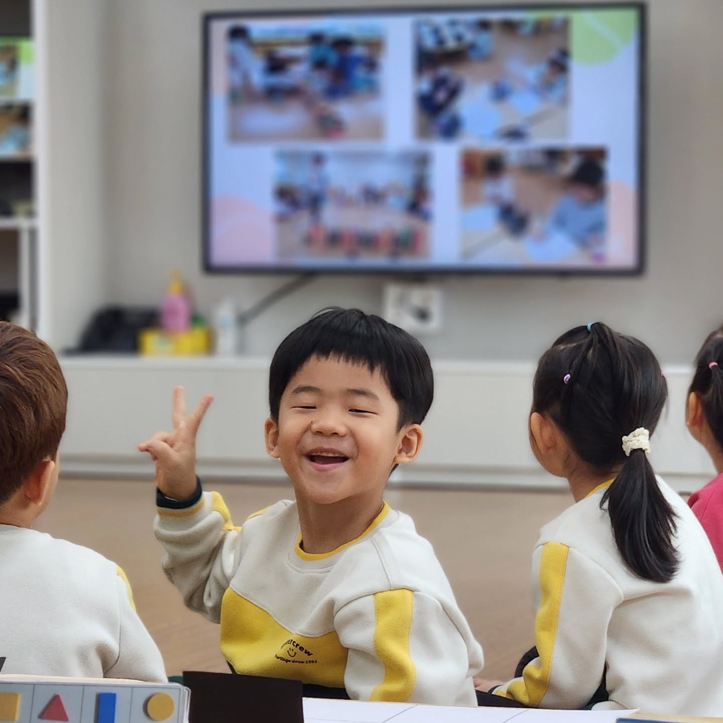 #학부모공개수업 
#작은발표회
#두찌
#왜아무것도안하고있지 
ㅠㅠ
물어봤더니 부끄럽데ㅋㅋㅋ
푸하하하🤣🤣🤣