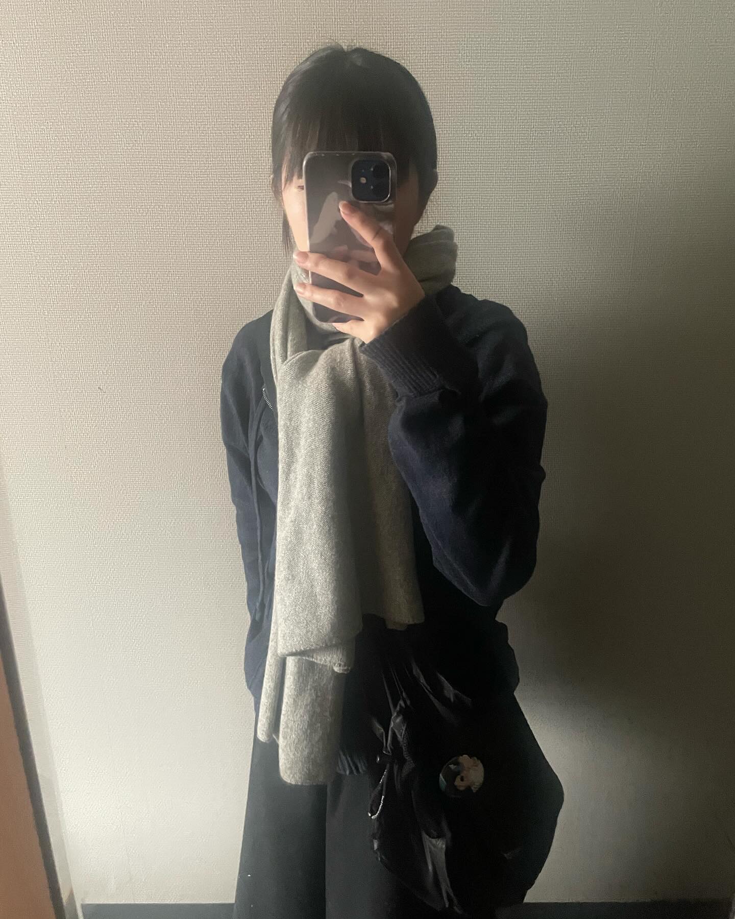게시물은 새벽에 몰래 올려야 제맛 (?)
