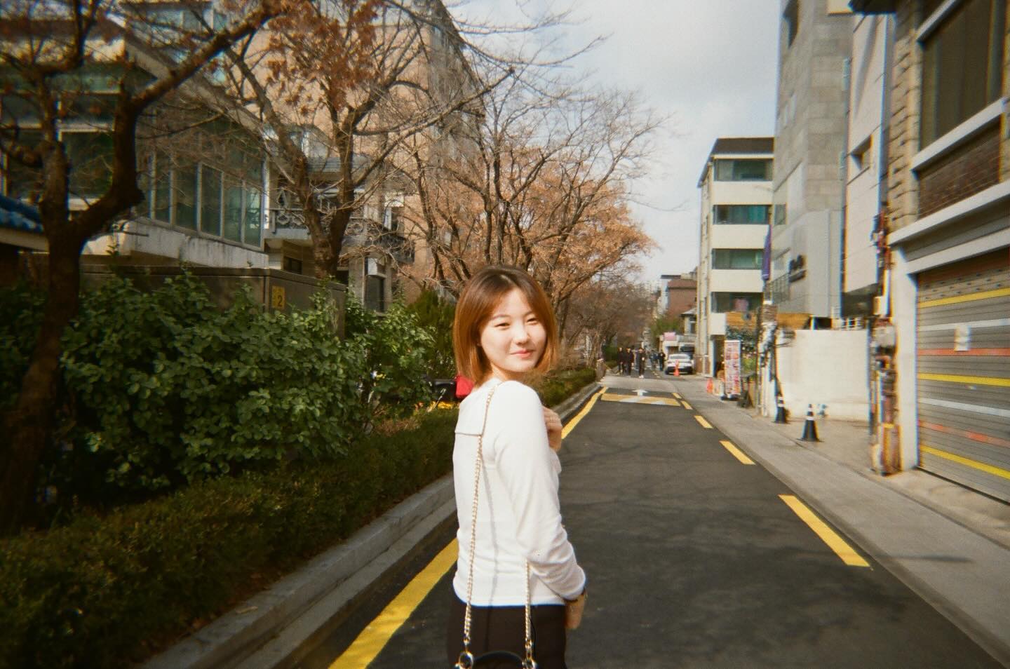 📸