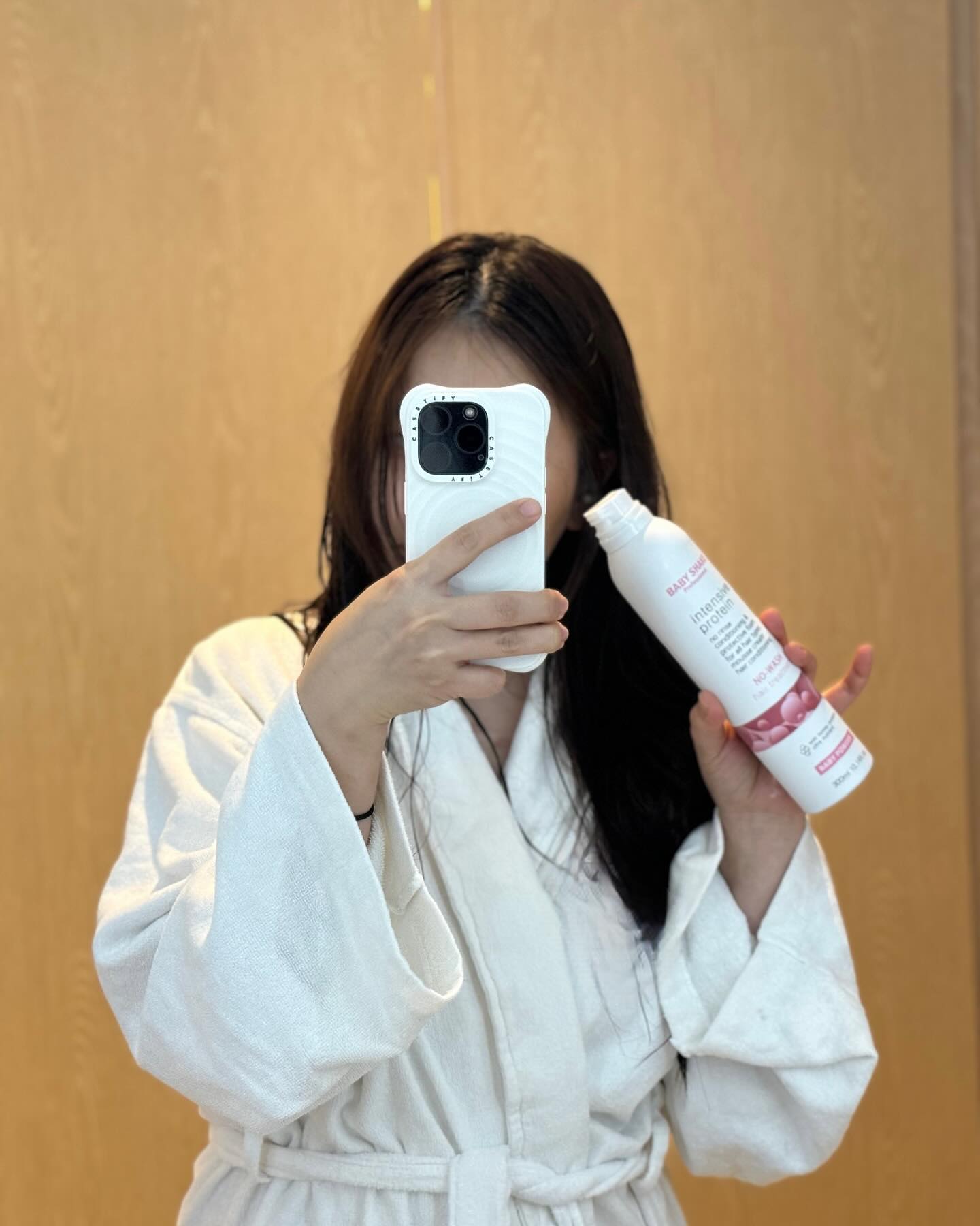 #광고 이제 샴푸 후 트리트먼트 그리고 기다림 후 헹궈내는 번거로움음 그만!✋🏻깔끔하게 샴푸 다음 타월 드라이 후 간편하게 관리할 수 있는 트리트먼트베이비쉐이크🩷 끈적임없이 휘핑크림처럼 부드럽게 머리결 관리가 가능해요! 이렇게 편하게 머리결 관리를 할 수 있다니 이건 트리트먼트계의 혁명아닌가요?👏🏻
 
 #베이비쉐이크 #노워시트리트먼트 #헤어트리트먼트 #미용실트리트먼트 #모발관리 #베이비쉐이크트리트먼트 #트리트먼트 #손상모 #헤어에센스