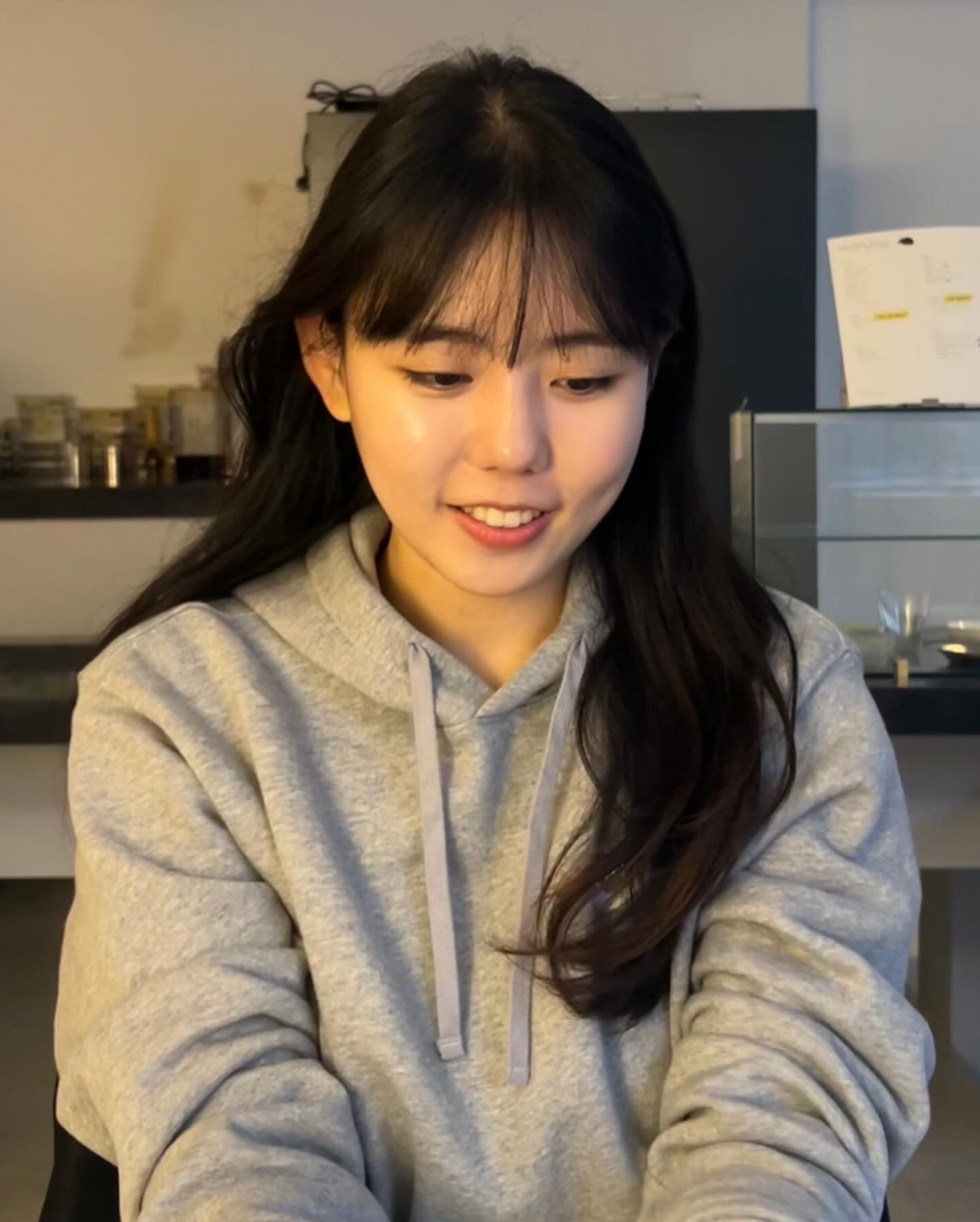 햅삐뉴이어💛
다들 건강하고 행복한 한 해 보내세요:) 우리 올해는 더 많이 만나요🖤
올해 목표는 더 치열하게 살아내기, 건강 잘 챙기면서 목표 이뤄내기 그리고 소중한 사람들 한 분 한 분 식사 함께 하기! 3월부터 시작됩니다🙌 연락이 늦어도 조금만 기다려주세요!
함께 해줘서 고맙습니다☺️ 사랑 가득한 하루하루 보낼 수 있길

#한해마무리 #2024 #새해목표 #newyear