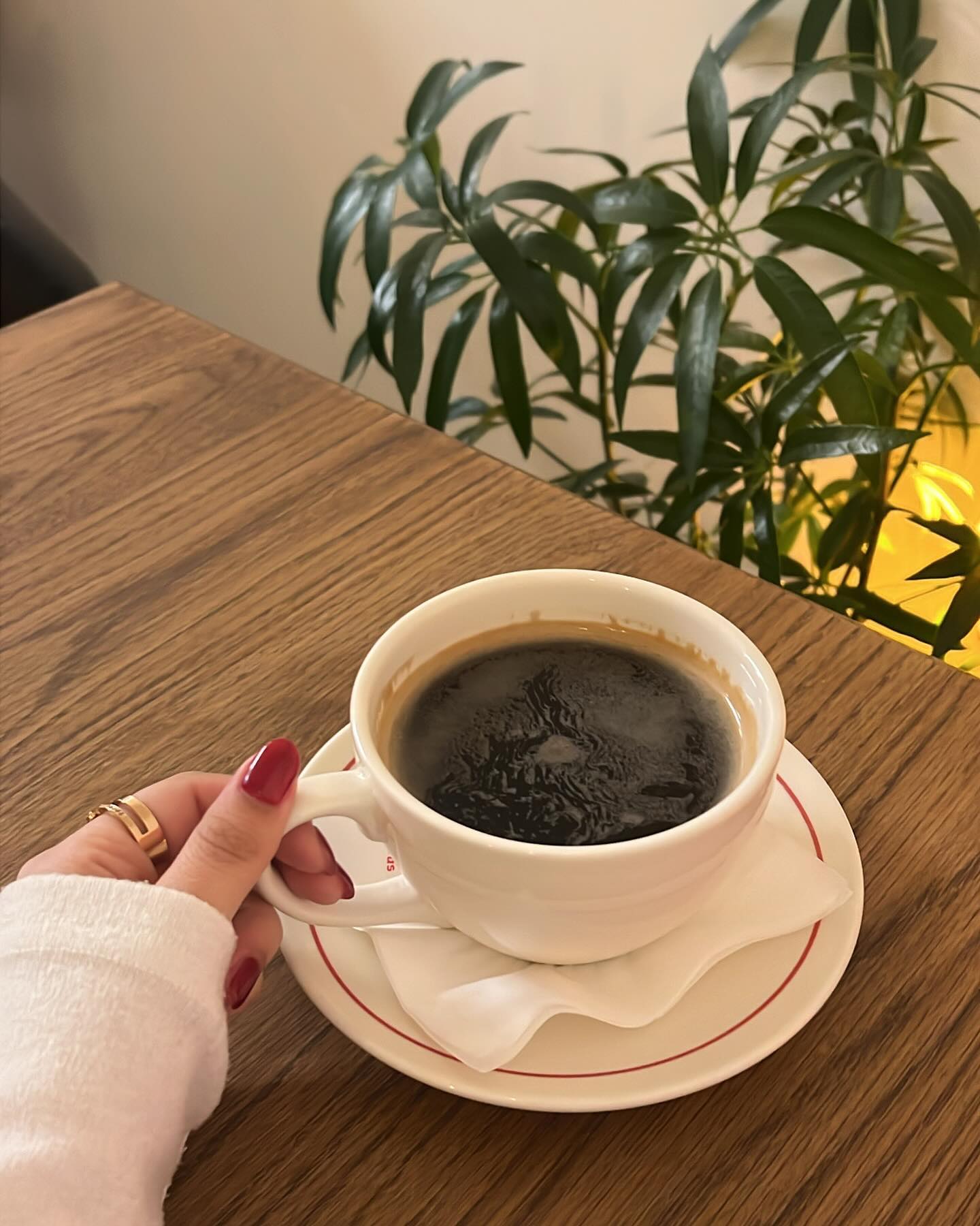 다음 네일 뭐하지 ? ♥️💋🎄