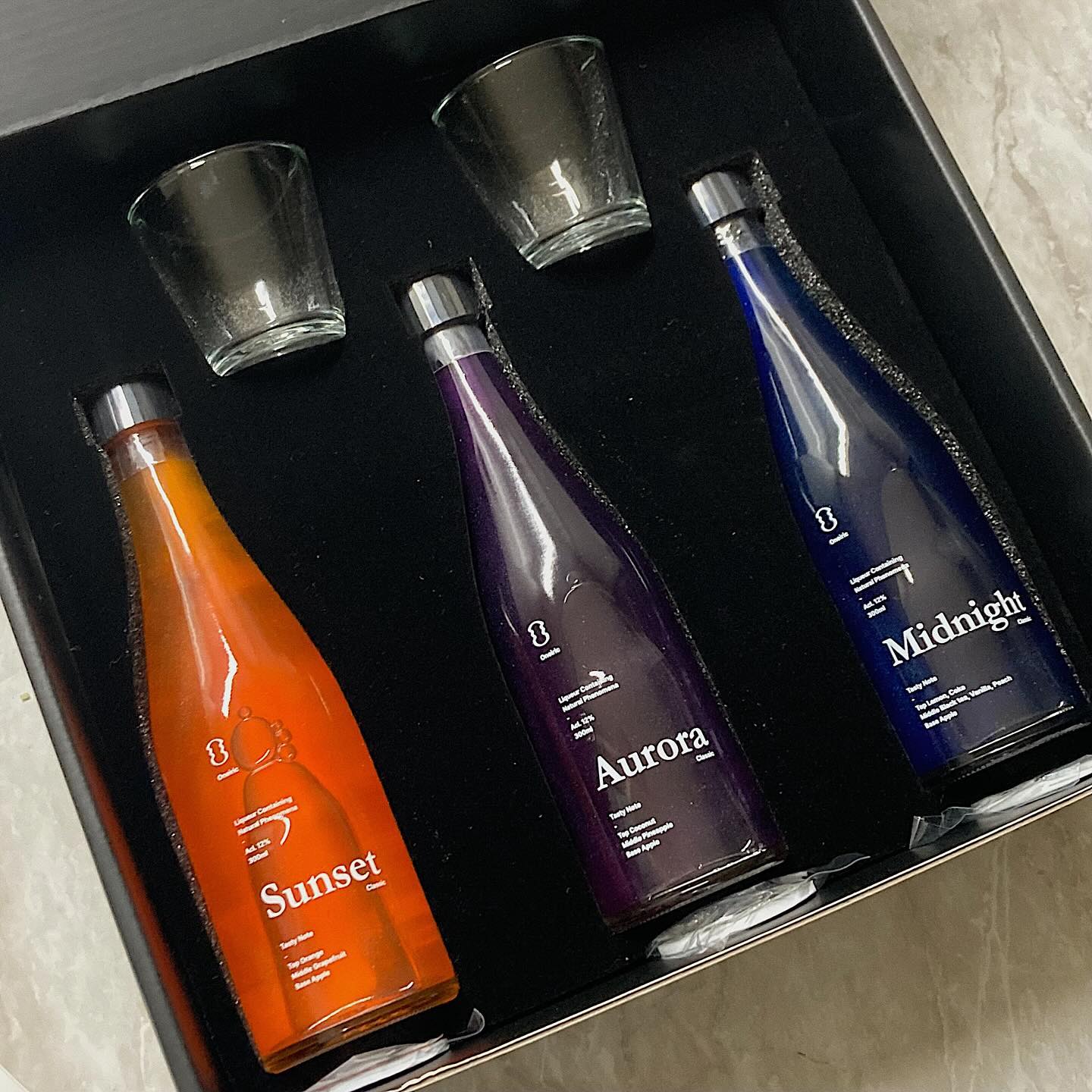 #협찬 #오나이릭 #우주술 #홈술 #파티술 #선물
oneiric_brewery
눈도 즐거워지는 옙흔 술!!! 맛도 좋흔 술!! 
맛별로 즐길 술쟁이들 다 모여랏!!
검증된 진주빛색소로 사용해서 안심하고 와아앙 즐길수 있슴당!!
.
⚠️지나친 음주는 뇌졸증, 기억력 손상이나 치매를 유발합니다. 
임신 중 음주는 기형아 출생 위험을 높입니다.⚠️